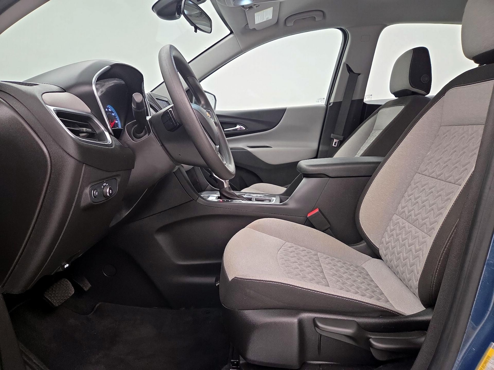 2024 Chevrolet Equinox LS - Photo 12