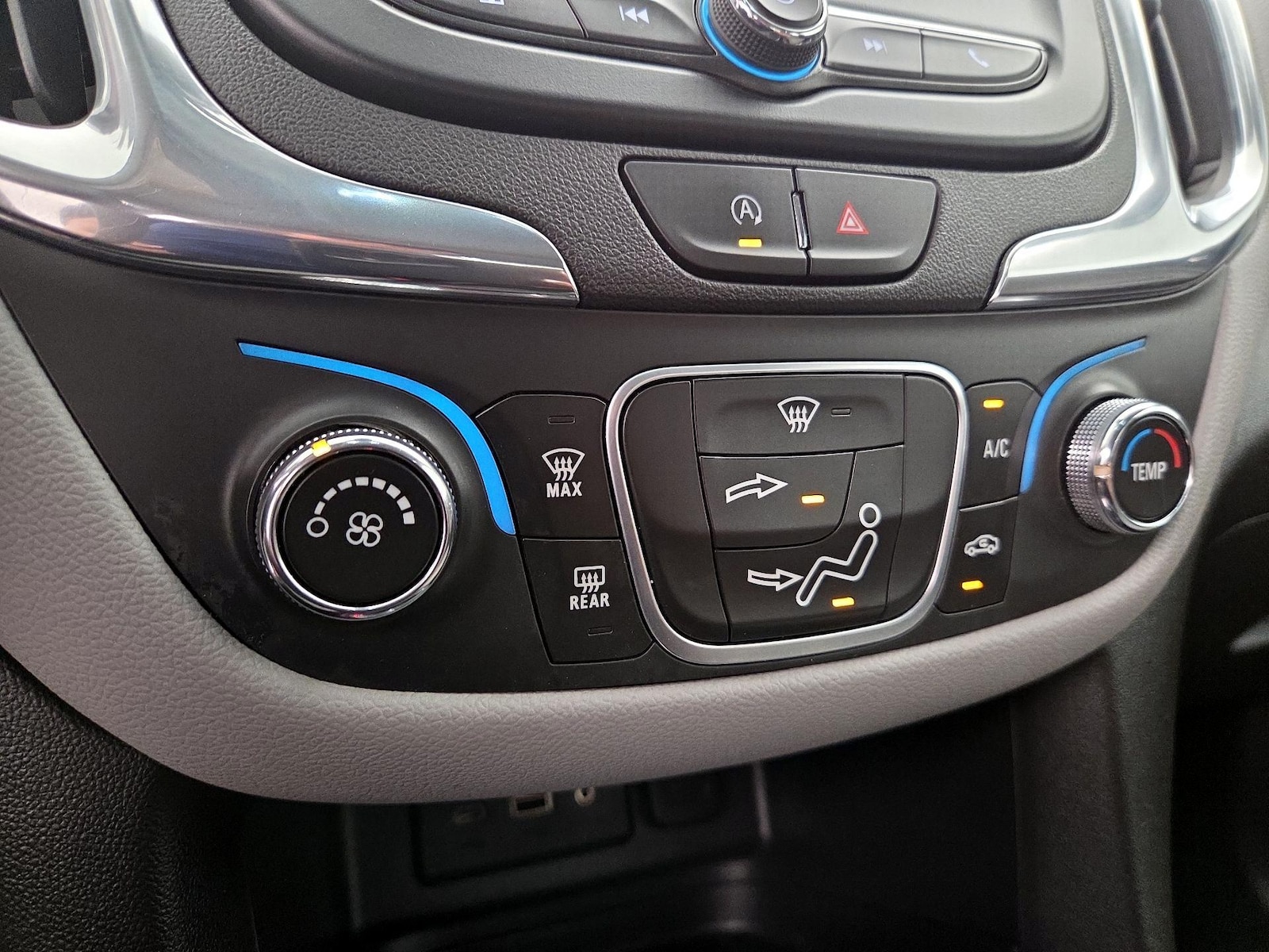 2024 Chevrolet Equinox LS - Photo 17