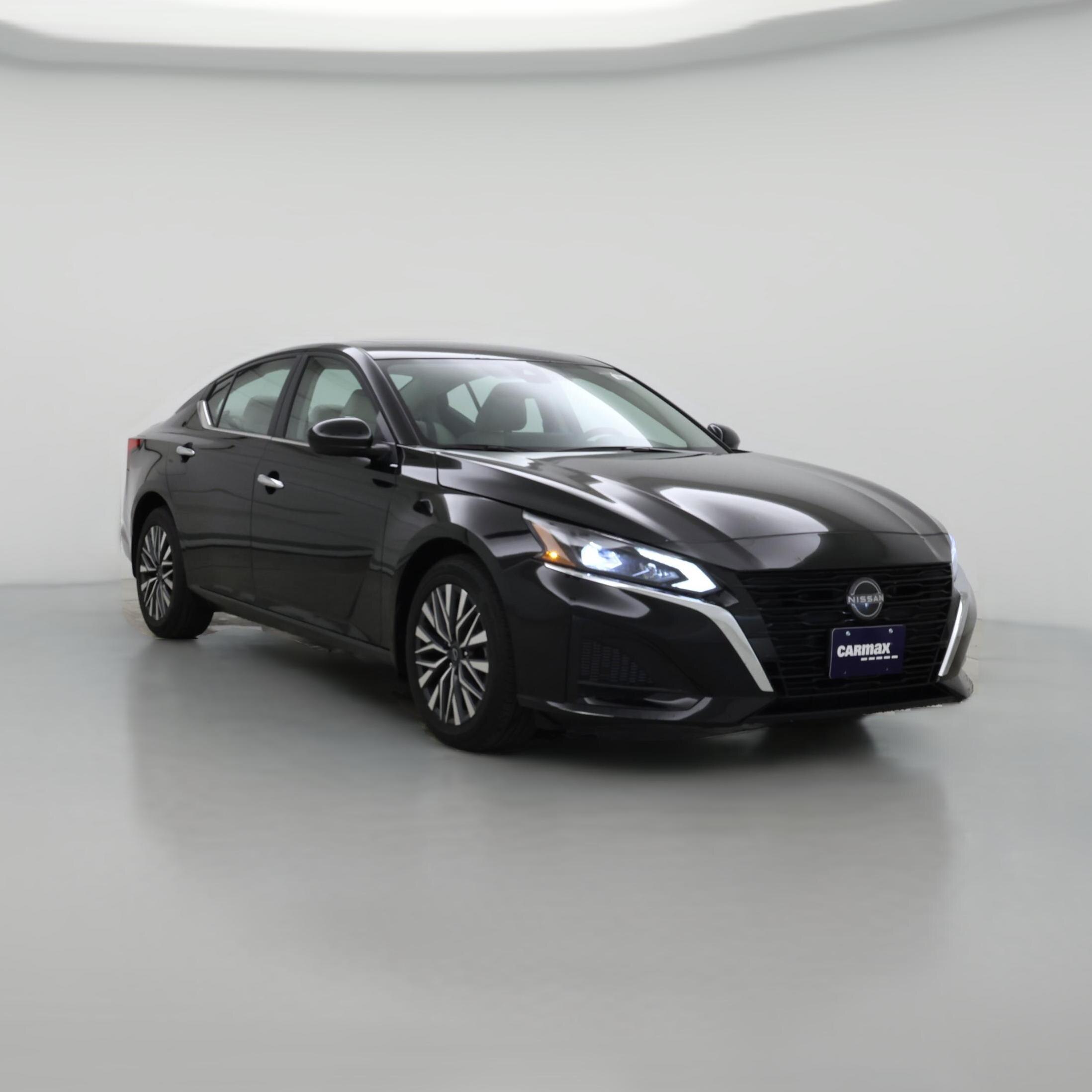 Thumbnail: 2023 Nissan Altima - 1