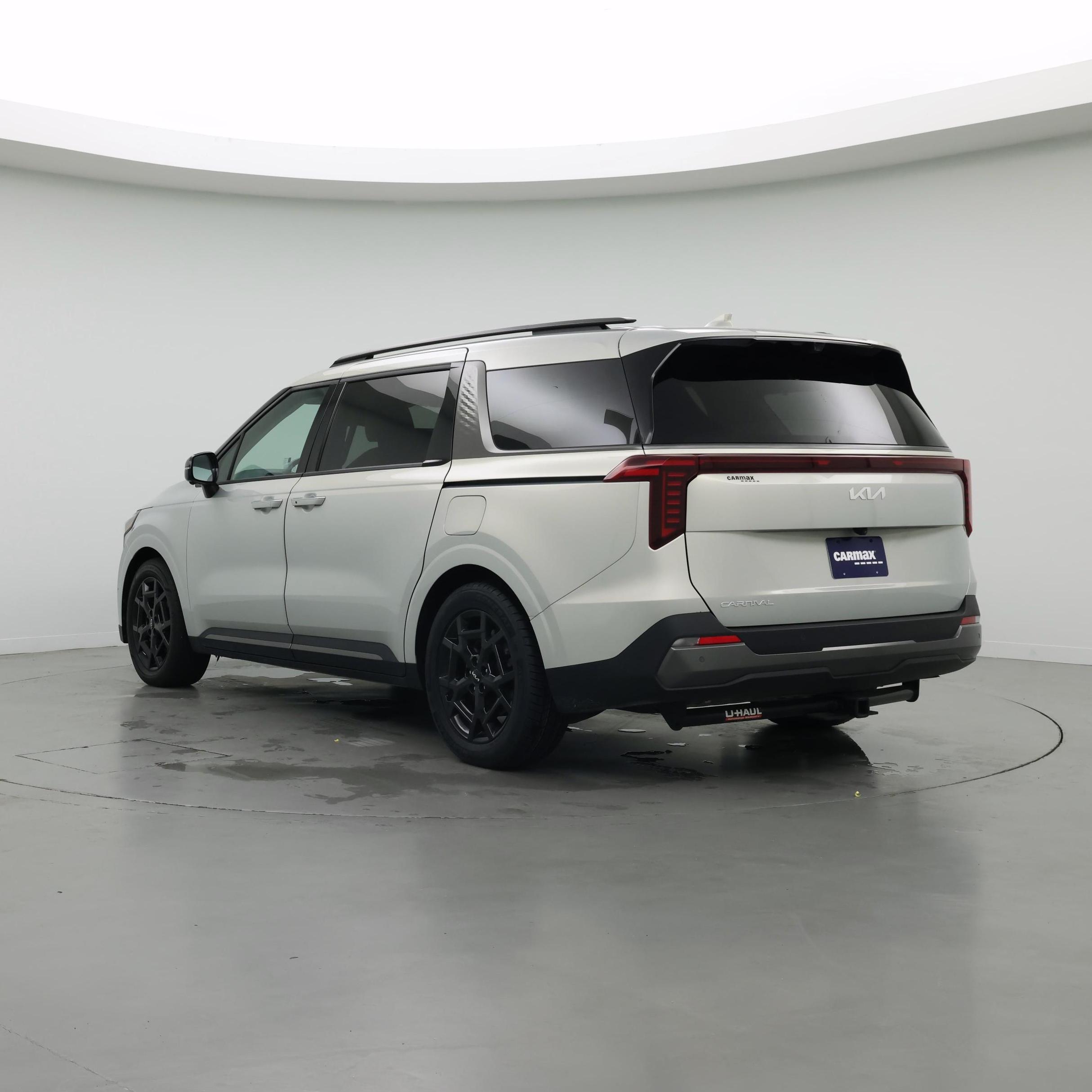 Thumbnail: 2025 Kia Carnival - 2