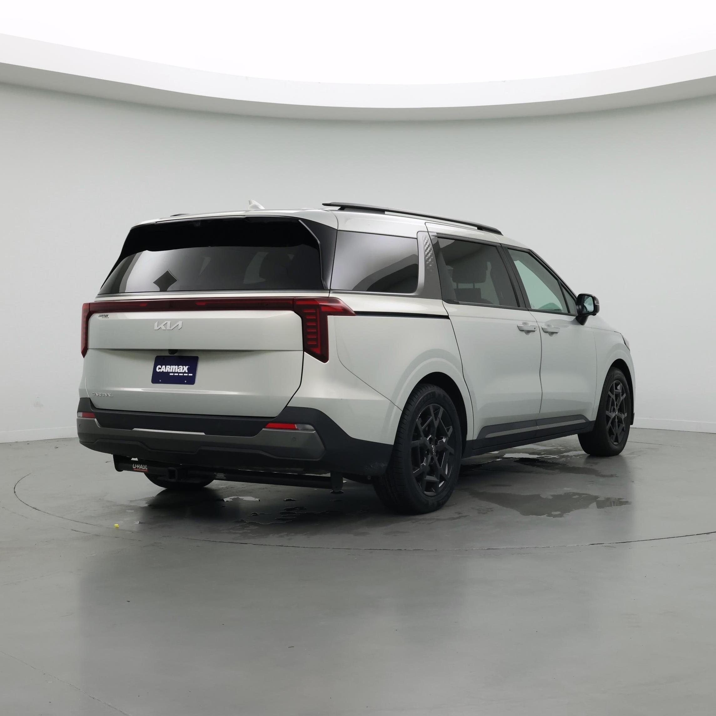 Thumbnail: 2025 Kia Carnival - 8