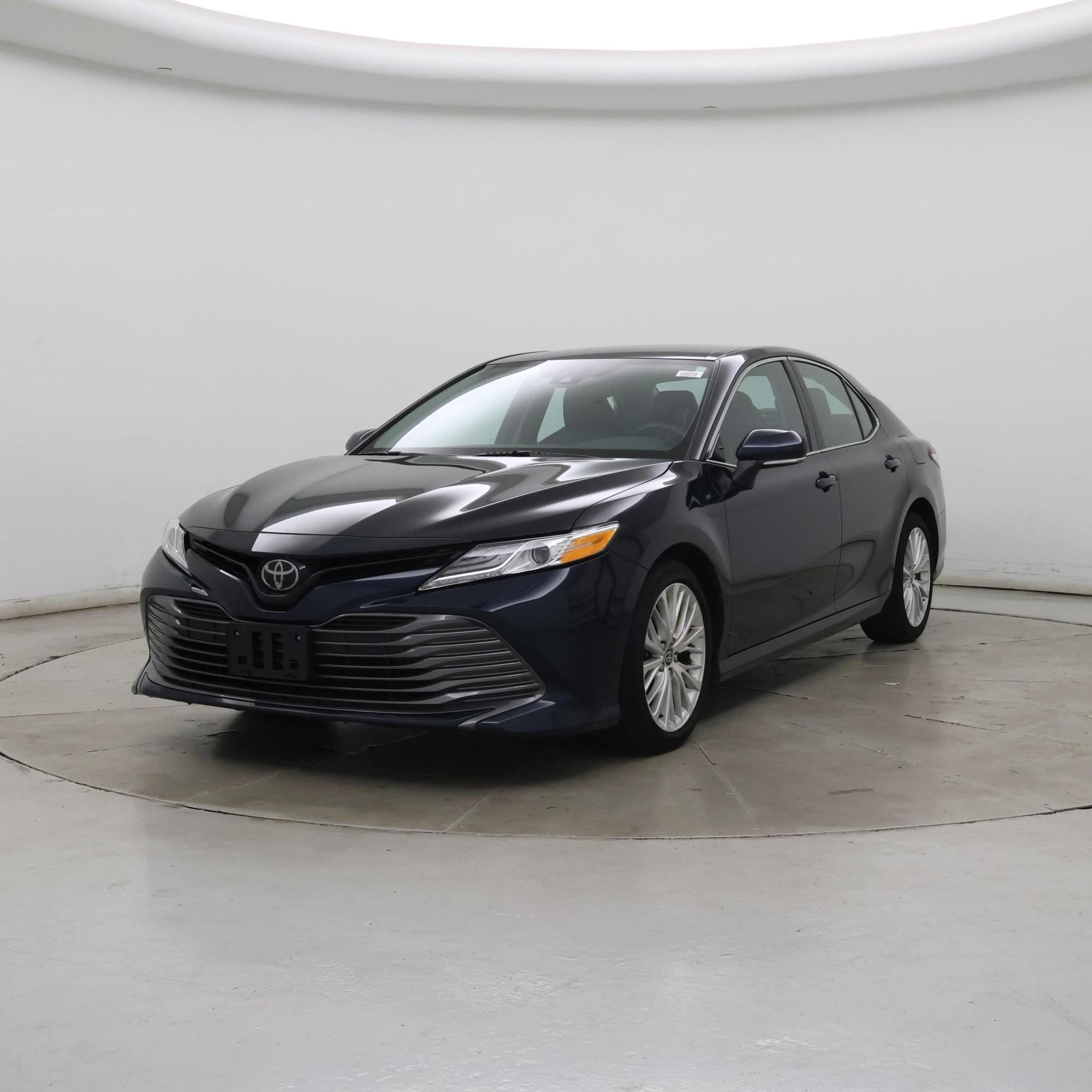 Thumbnail: 2020 Toyota Camry - 4