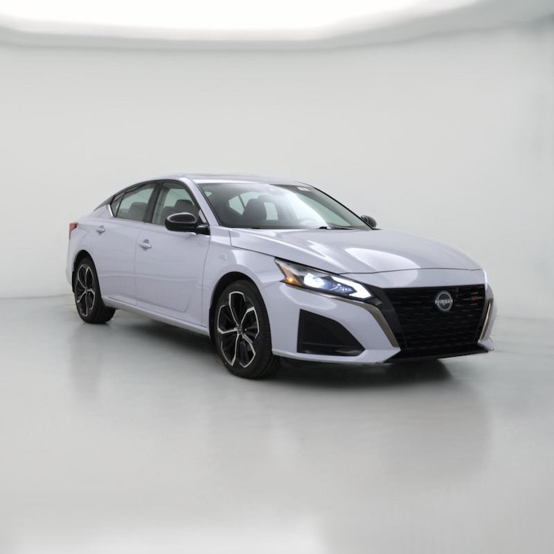 2023 Nissan Altima SR
