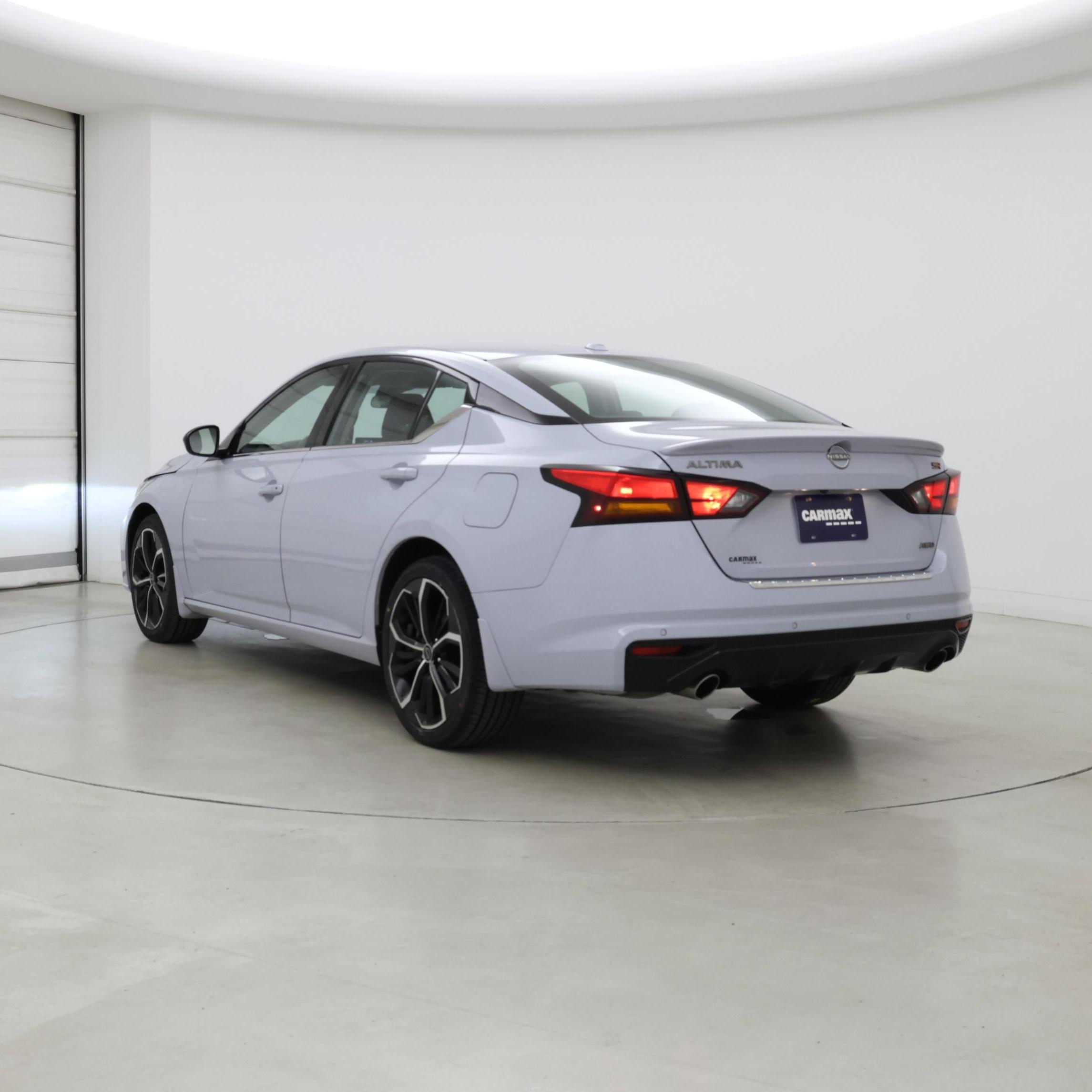 Thumbnail: 2023 Nissan Altima - 2