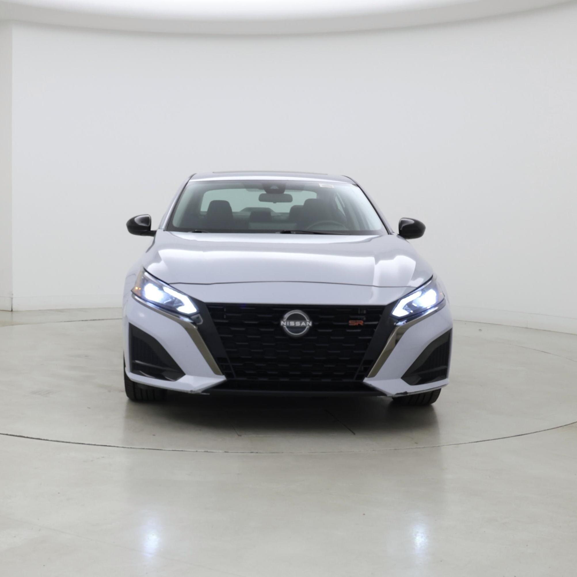 Thumbnail: 2023 Nissan Altima - 5