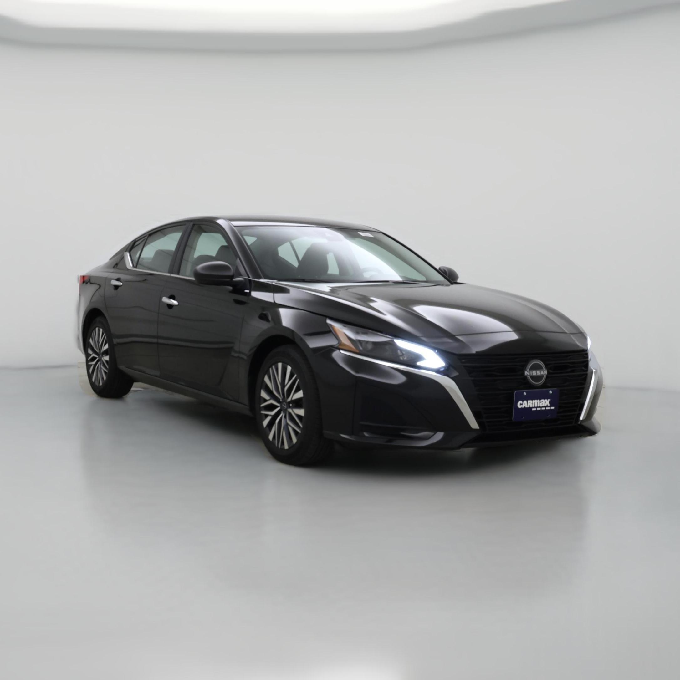 Thumbnail: 2024 Nissan Altima - 1