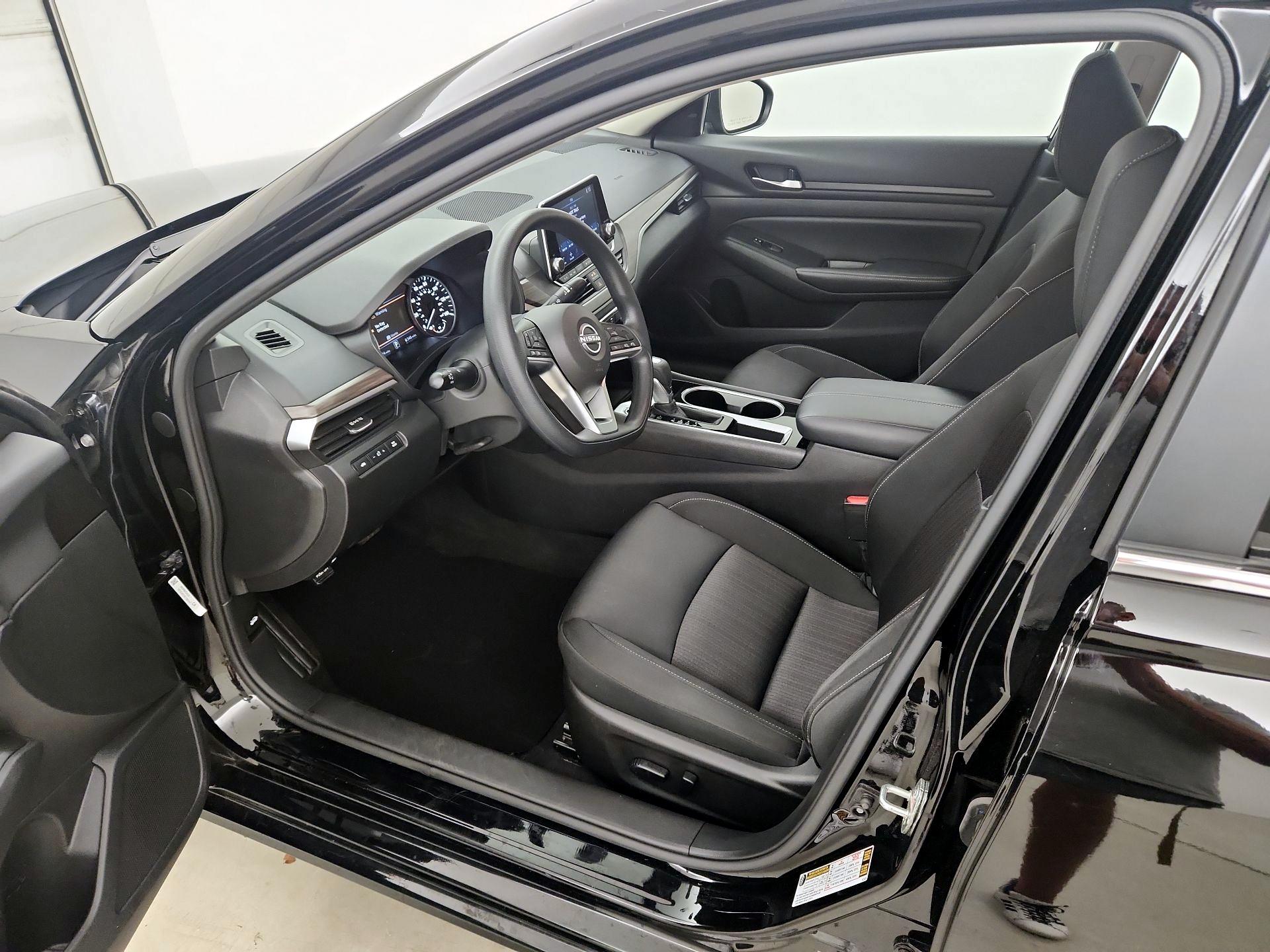 Thumbnail: 2024 Nissan Altima - 11