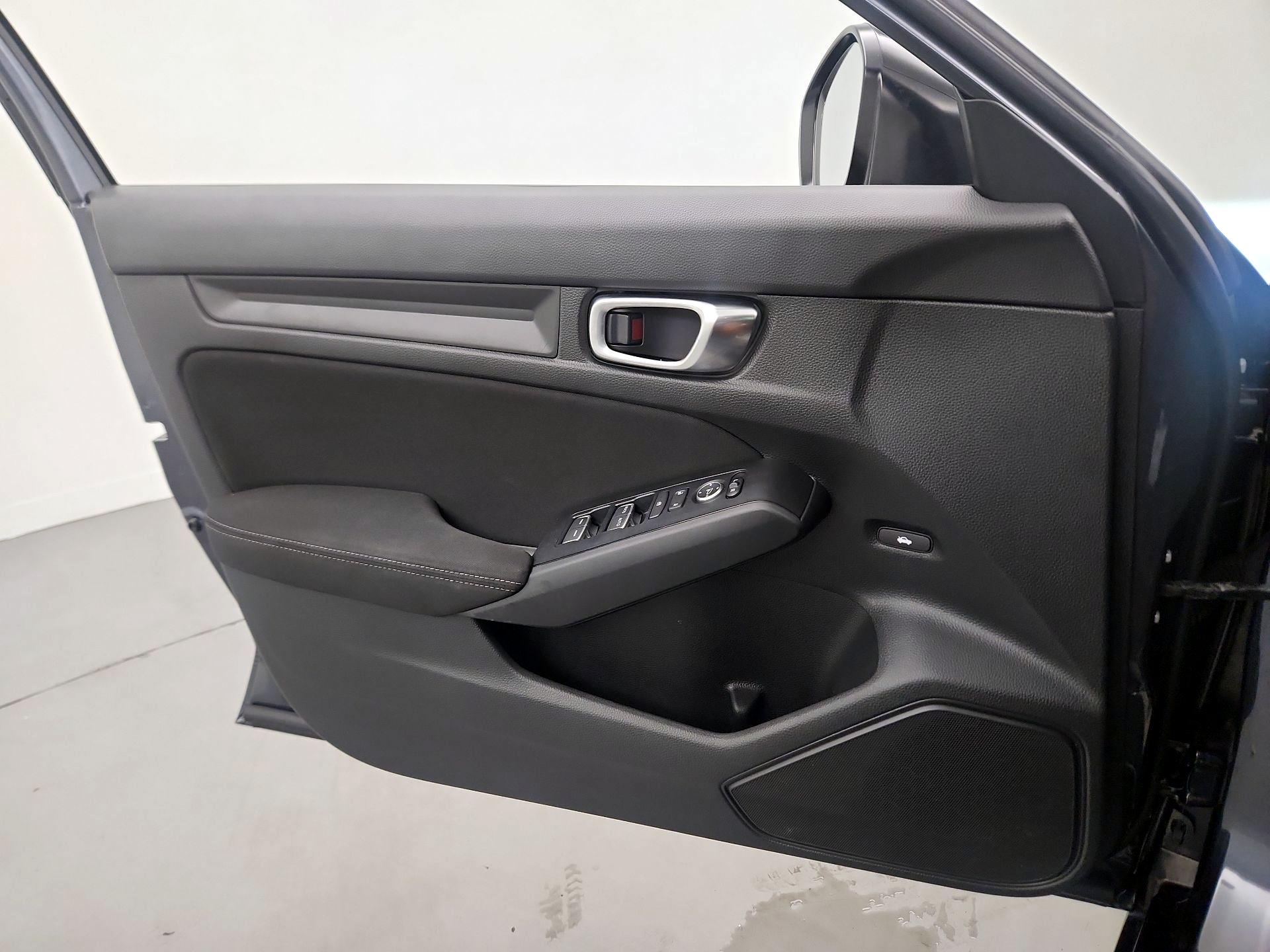 Thumbnail: 2025 Honda Civic - 12