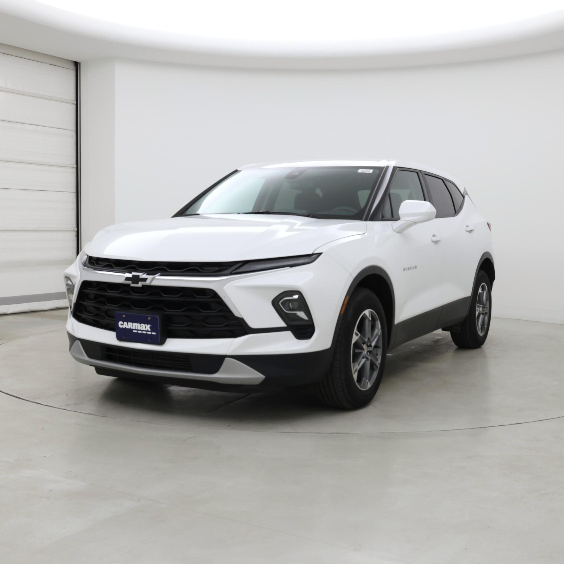 Thumbnail: 2023 Chevrolet Blazer - 4