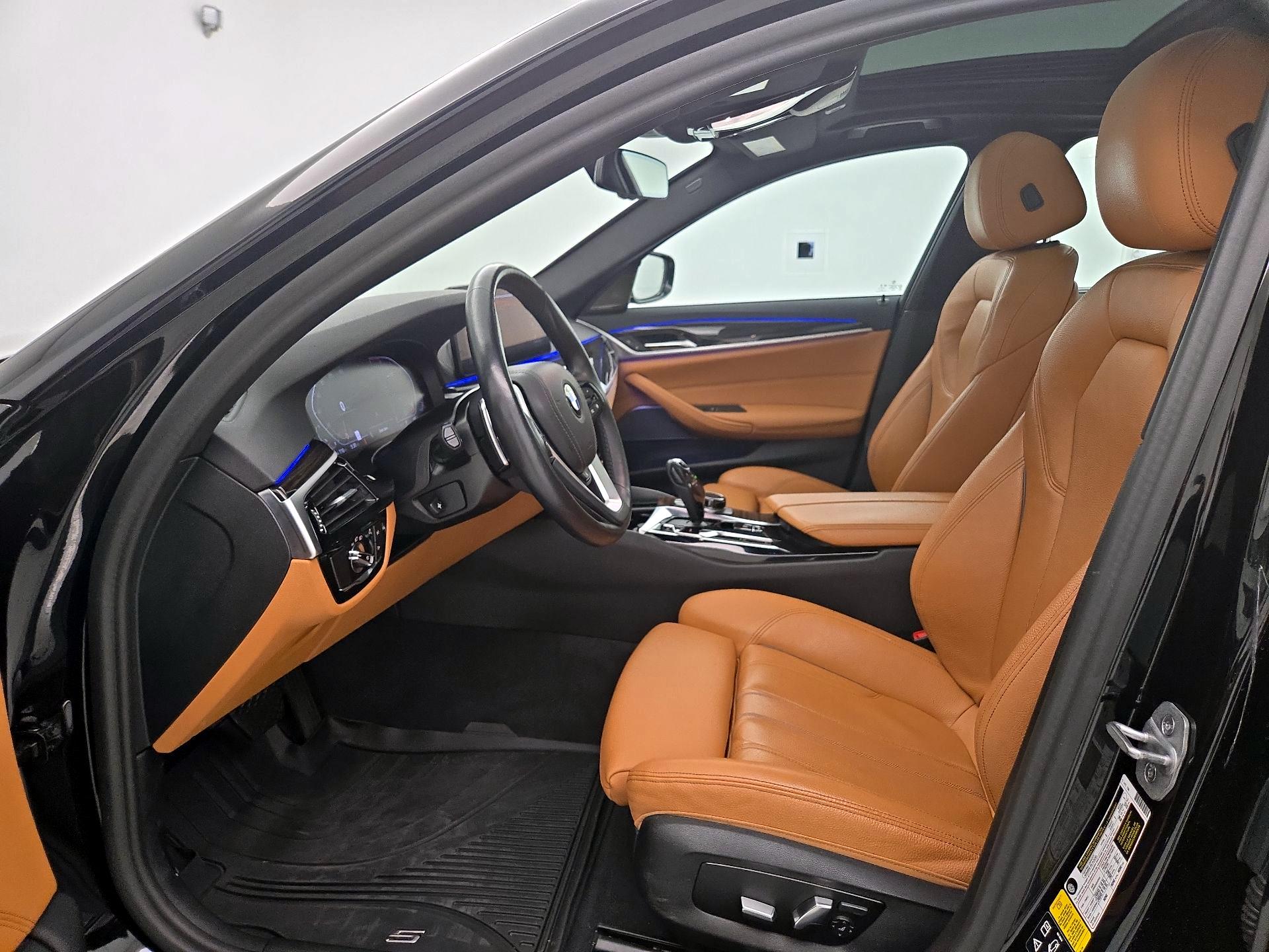 Thumbnail: 2023 BMW 5 Series - 11