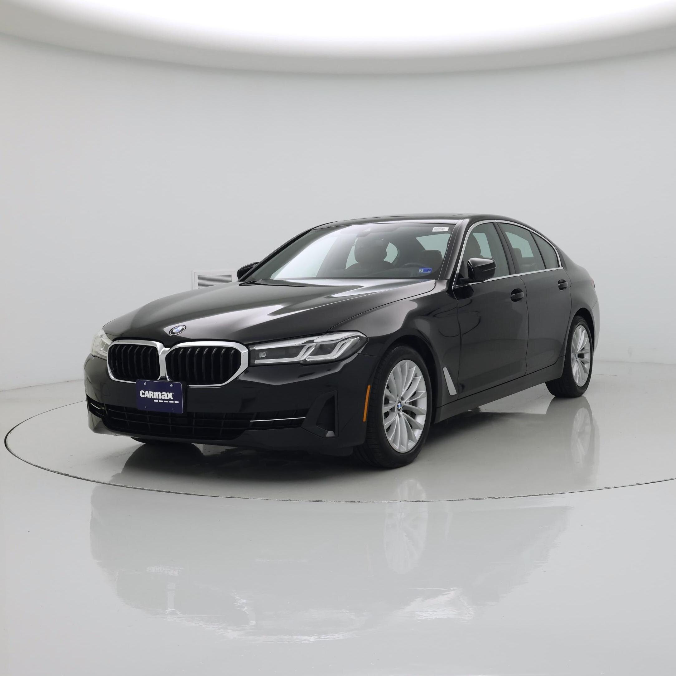 Thumbnail: 2023 BMW 5 Series - 4