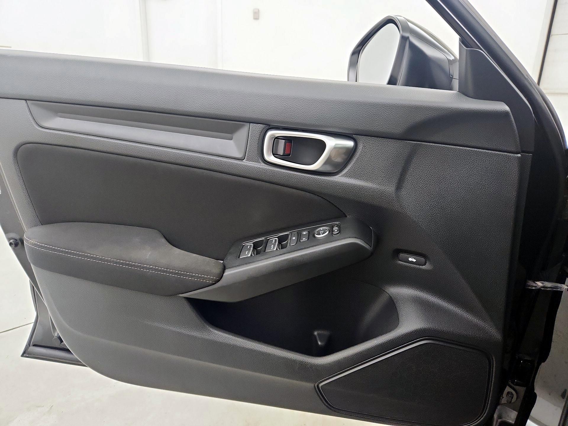 Thumbnail: 2024 Honda Civic - 12