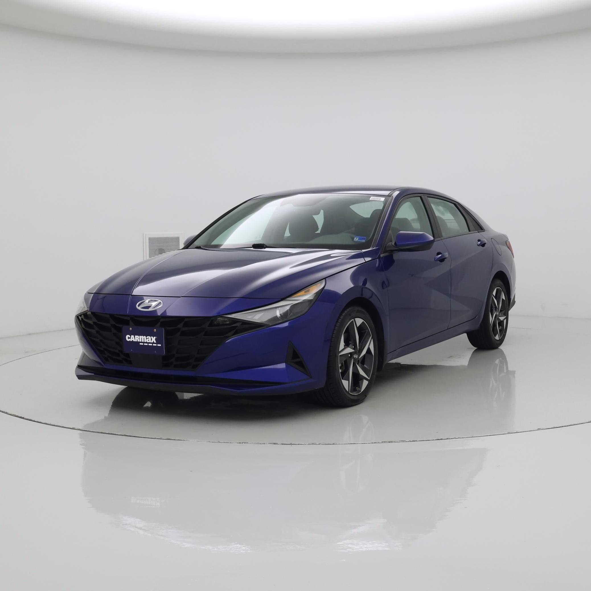 Thumbnail: 2023 Hyundai Elantra - 4