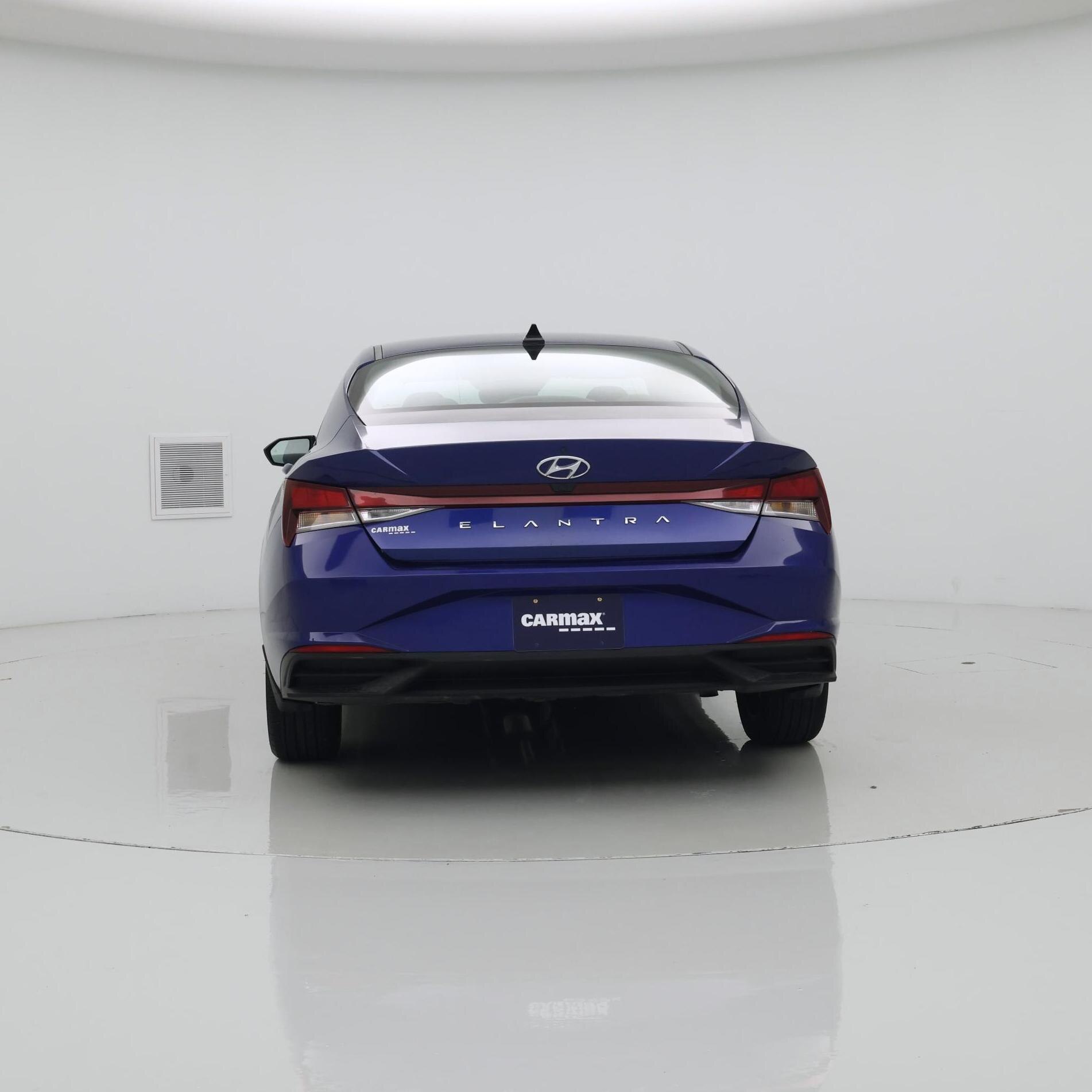 Thumbnail: 2023 Hyundai Elantra - 6