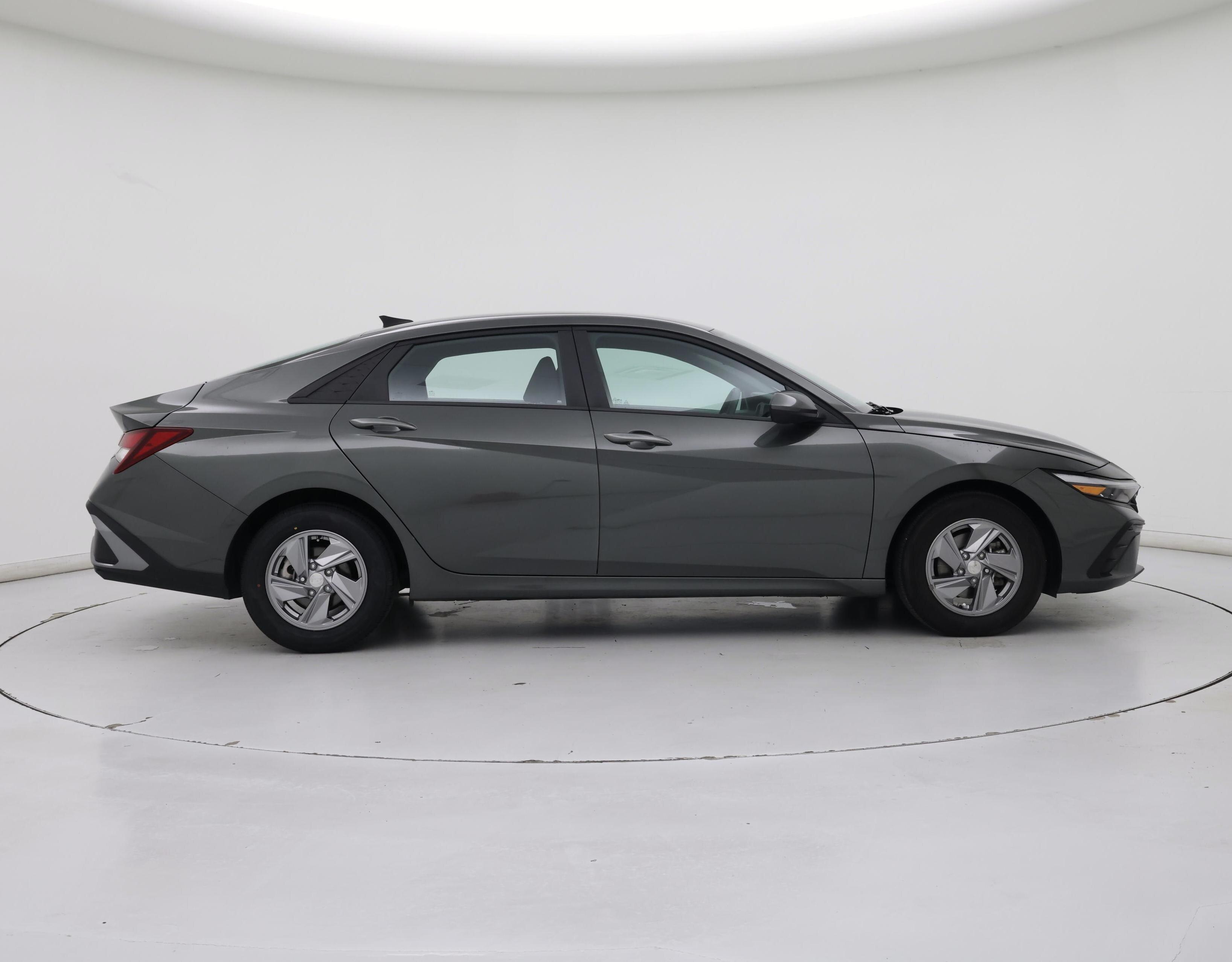 Thumbnail: 2024 Hyundai Elantra - 7