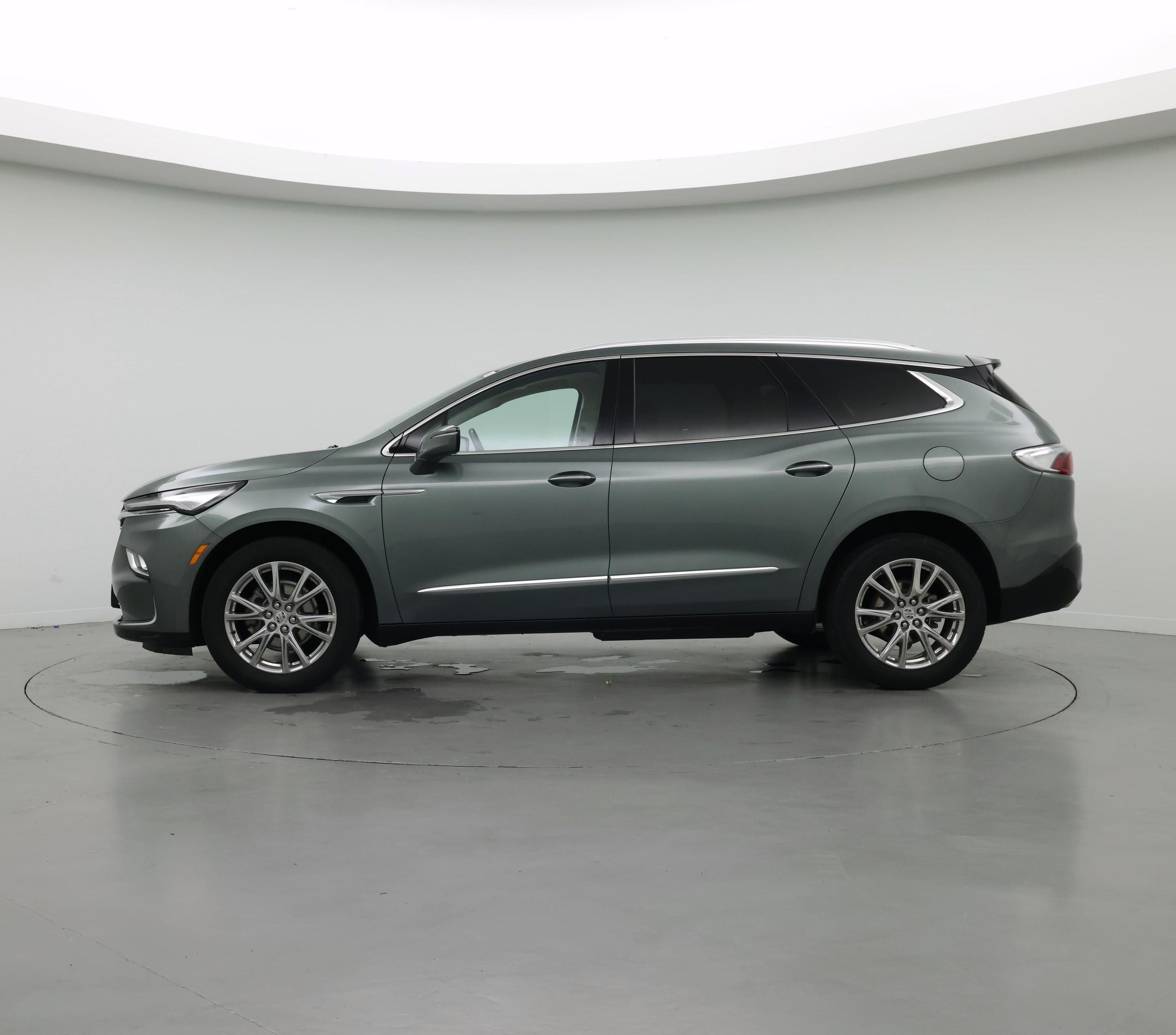 Thumbnail: 2023 Buick Enclave - 3