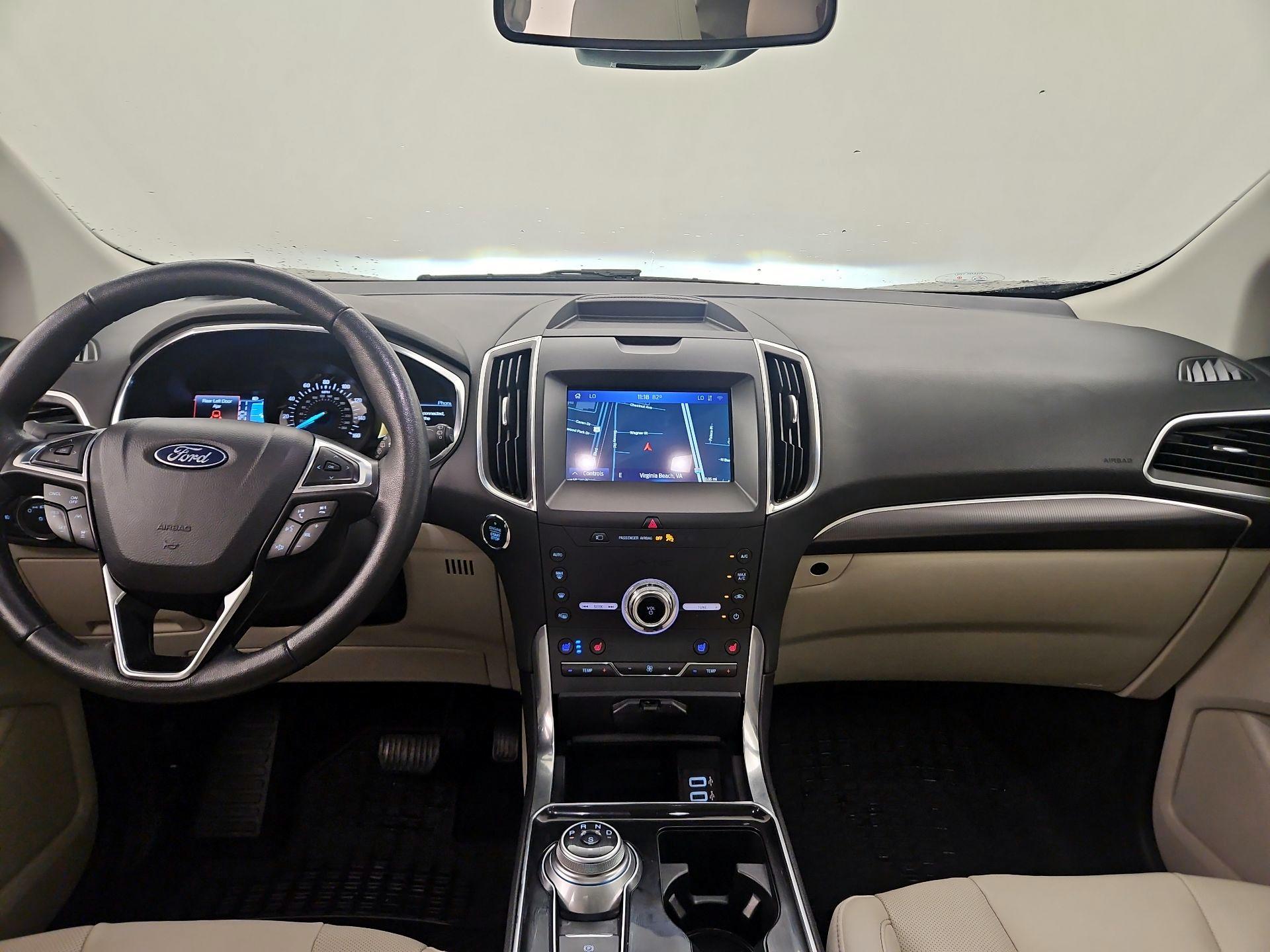 Thumbnail: 2020 Ford Edge - 9