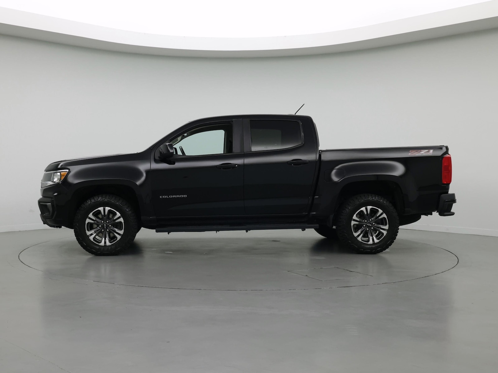 2022 Chevrolet Colorado Z71 - Photo 4