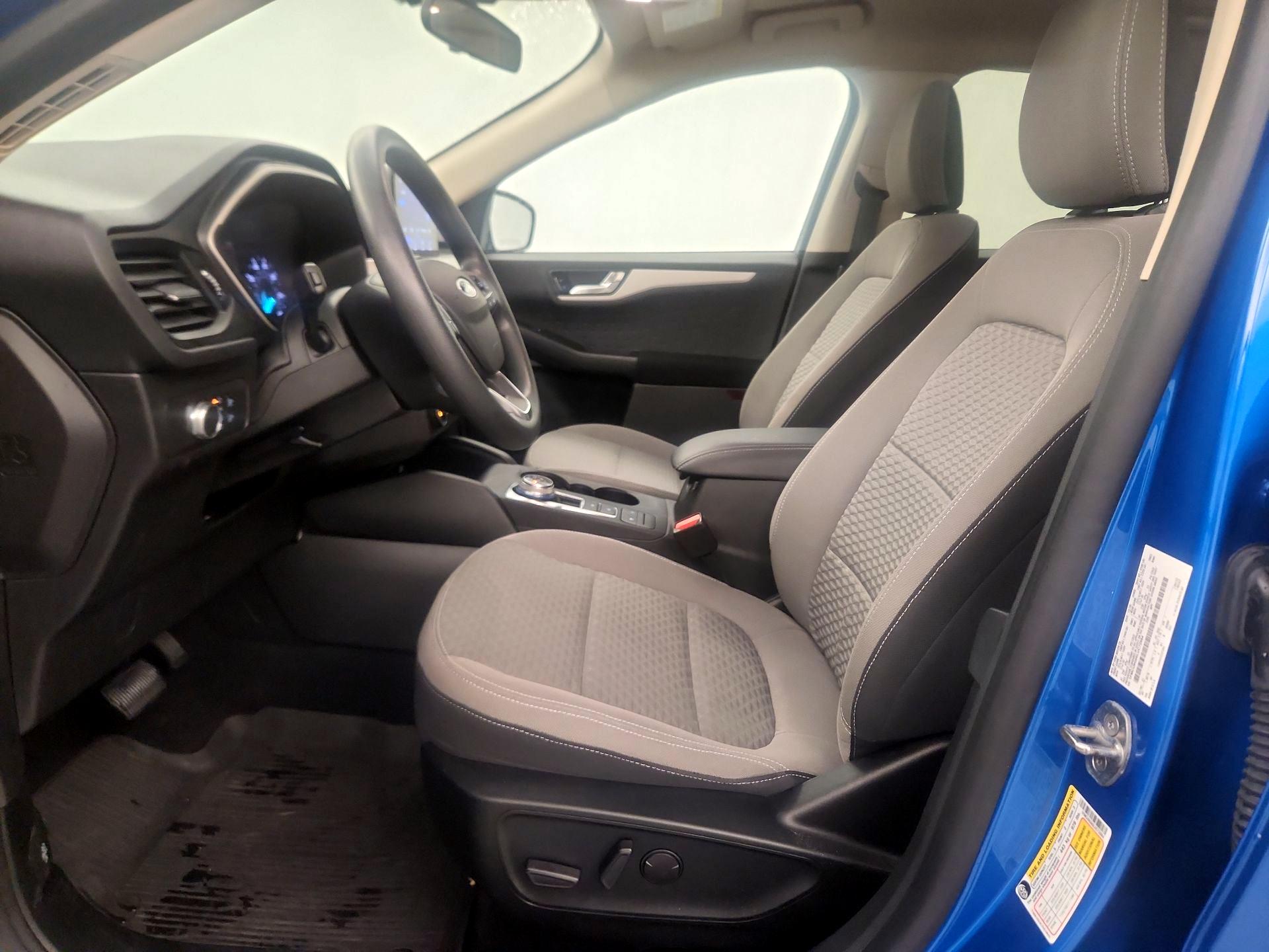 Thumbnail: 2020 Ford Escape - 11