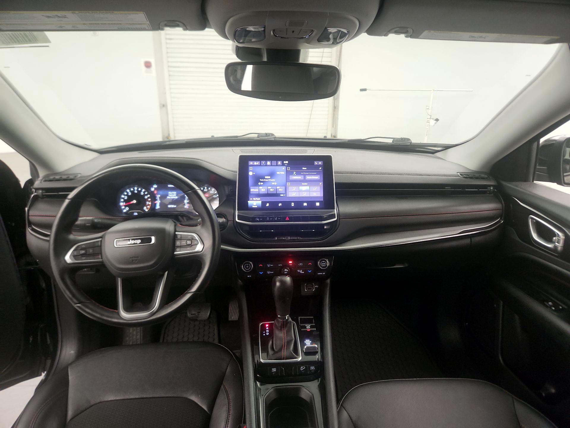 Thumbnail: 2022 Jeep Compass - 9