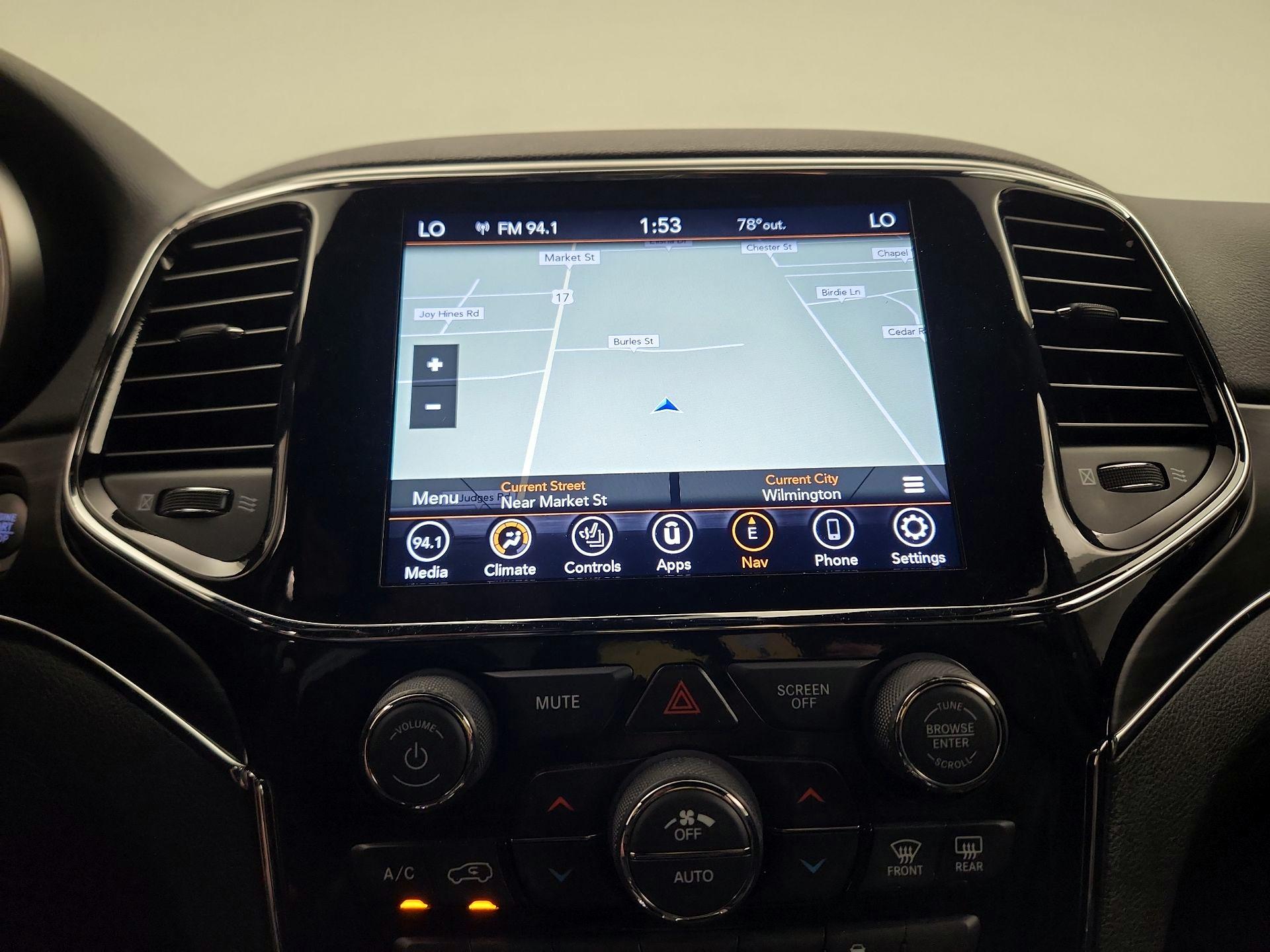 Thumbnail: 2021 Jeep Grand Cherokee - 14