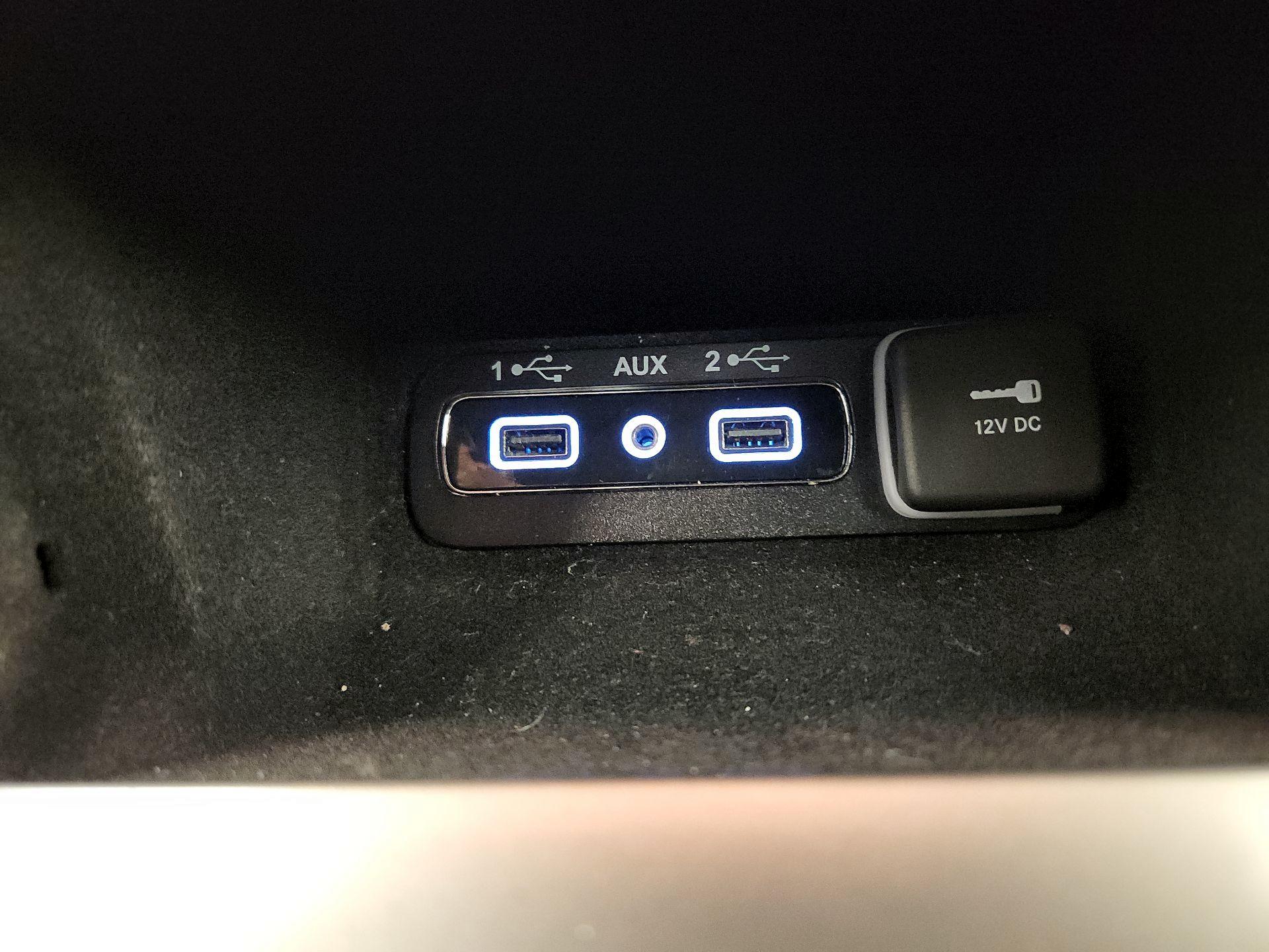 Thumbnail: 2021 Jeep Grand Cherokee - 19