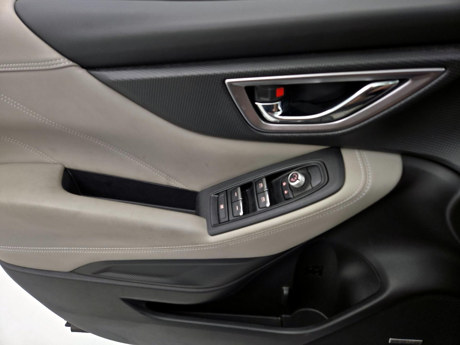 2020 Subaru Forester Limited - Photo 13