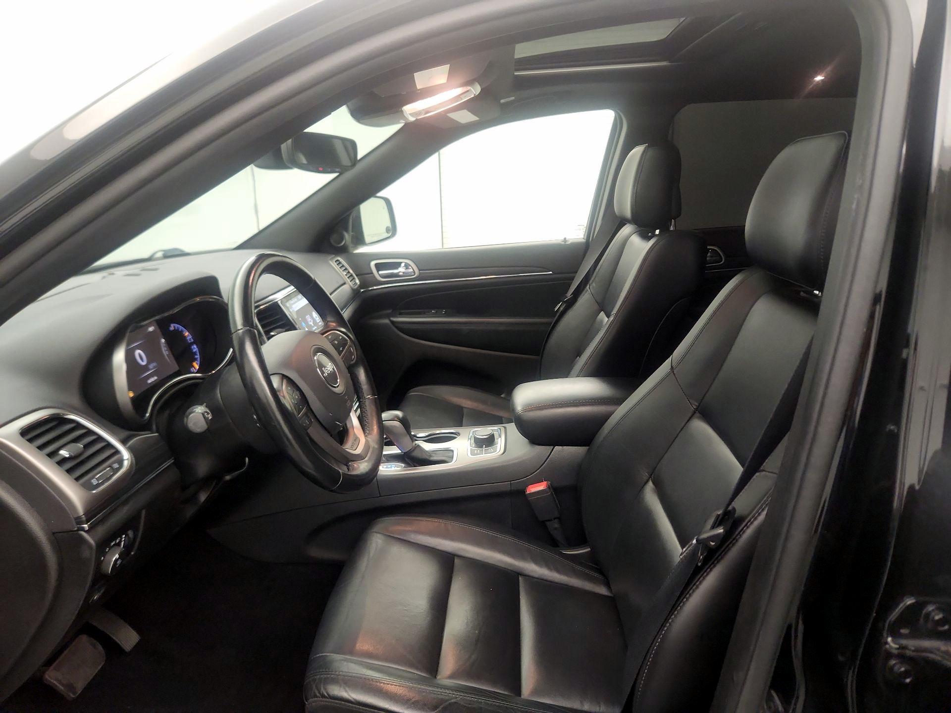 Thumbnail: 2021 Jeep Grand Cherokee - 11
