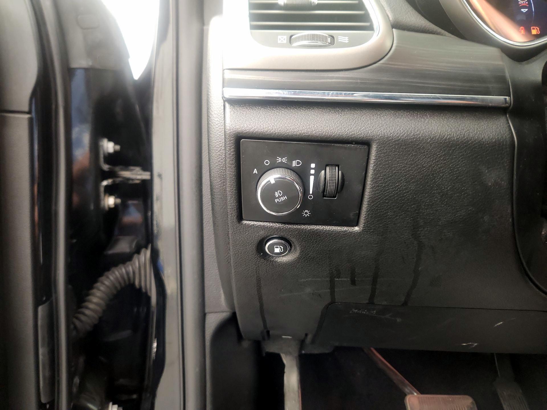 Thumbnail: 2021 Jeep Grand Cherokee - 13
