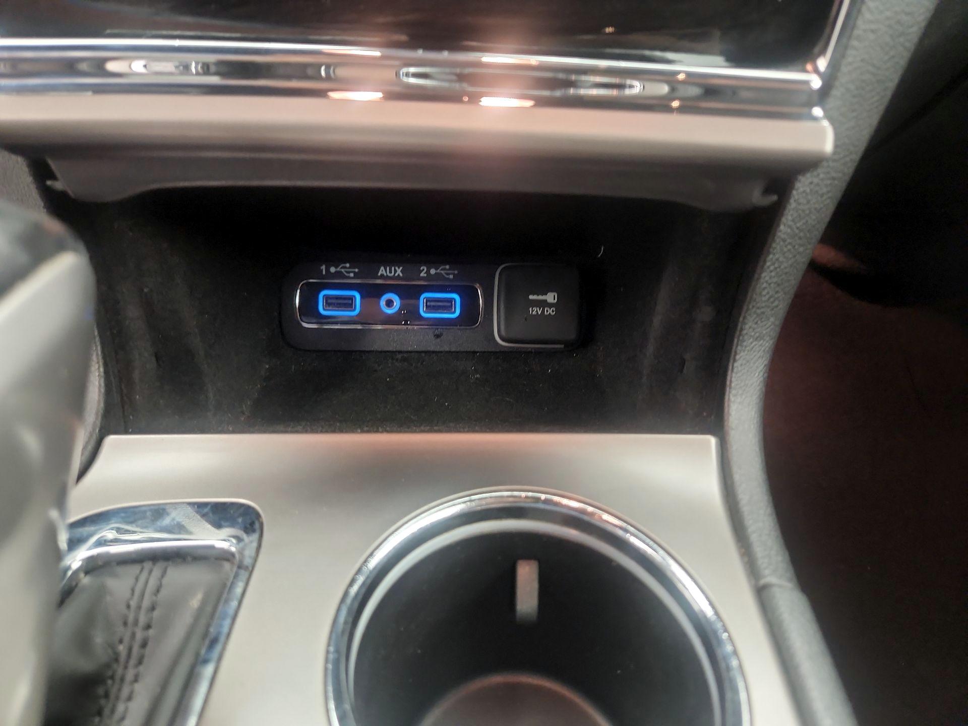 Thumbnail: 2021 Jeep Grand Cherokee - 19