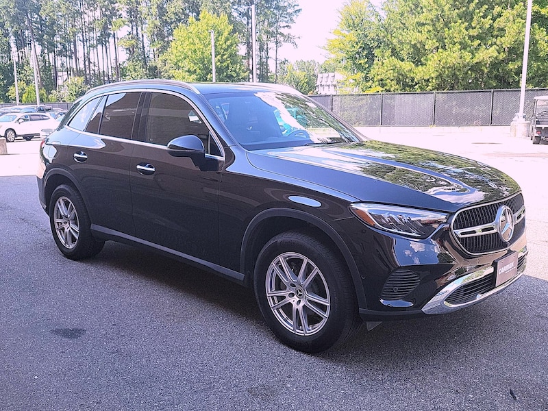 2023 Mercedes-Benz GLC300