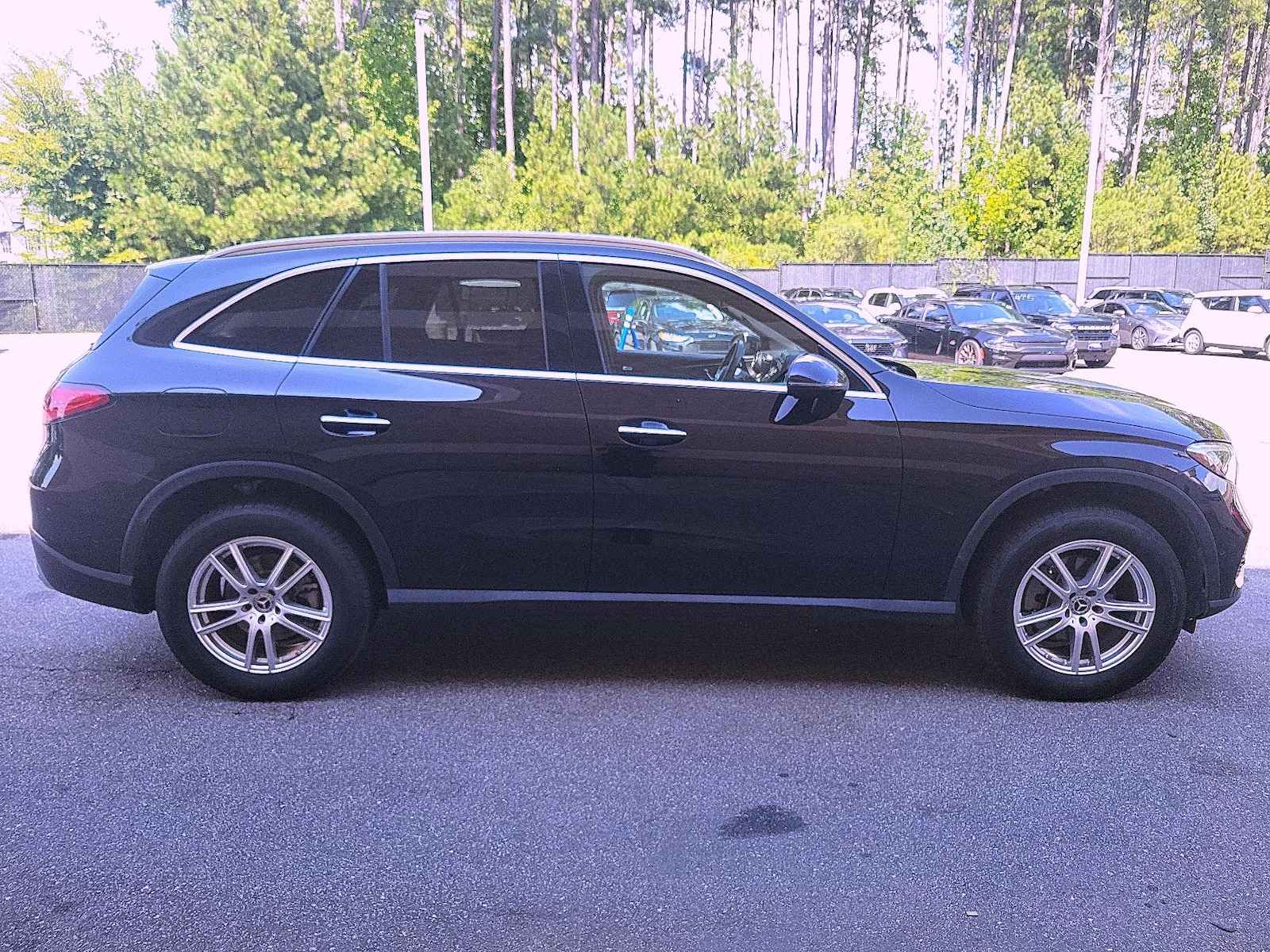 2023 Mercedes-Benz GLC GLC 300 - Photo 4