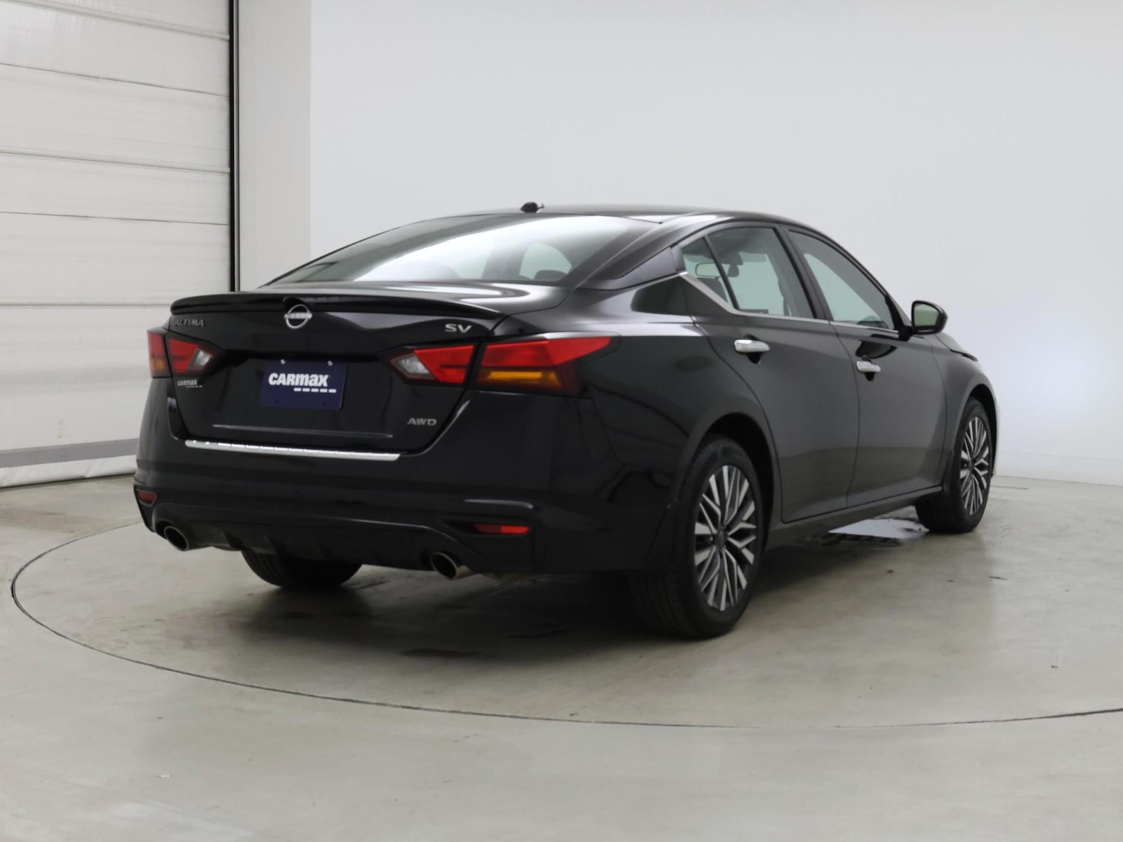 2023 Nissan Altima SV - Photo 9