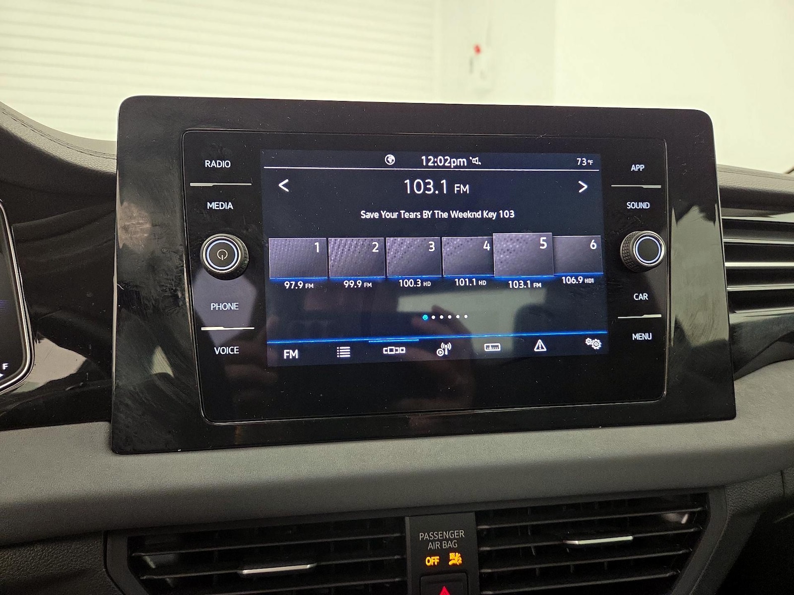 2025 Volkswagen Jetta SE - Photo 16