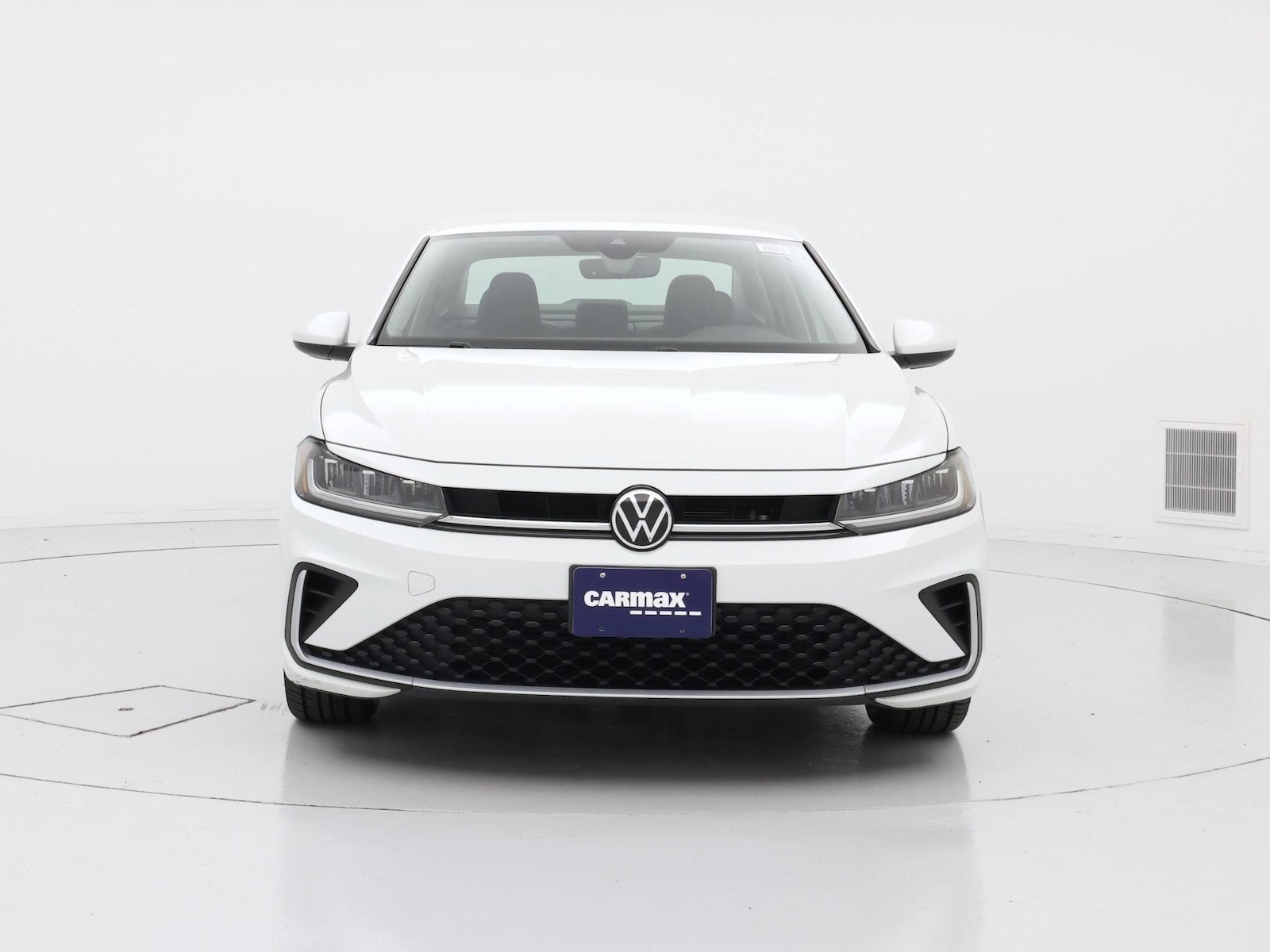 2025 Volkswagen Jetta SE - Photo 6