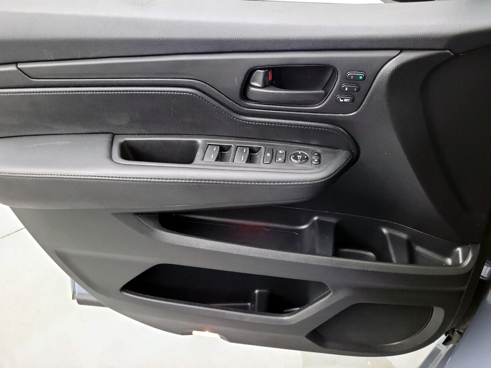 2025 Honda Odyssey Sport L - Photo 13