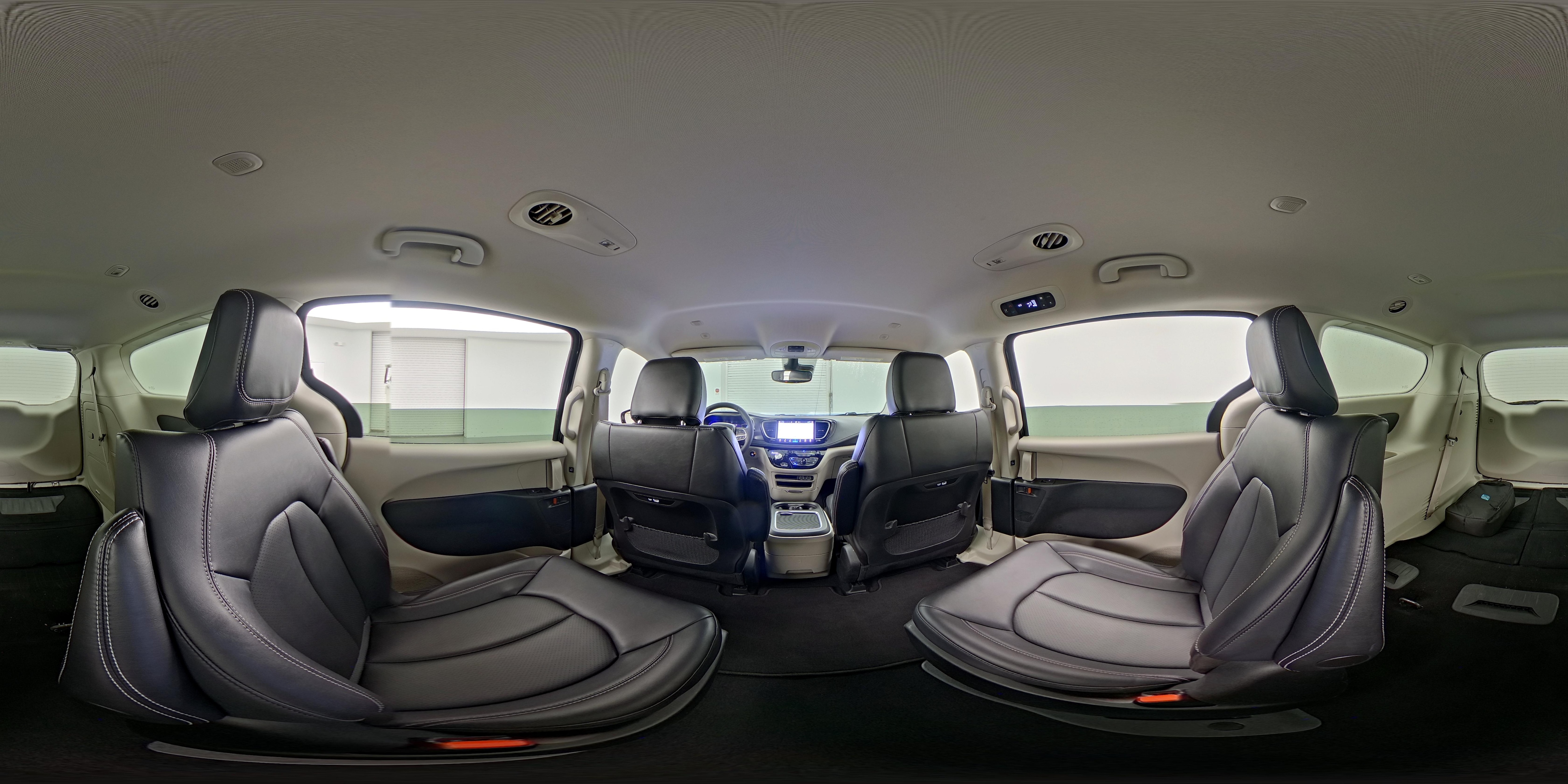 2024 Chrysler Pacifica PHEV Select - Photo 28