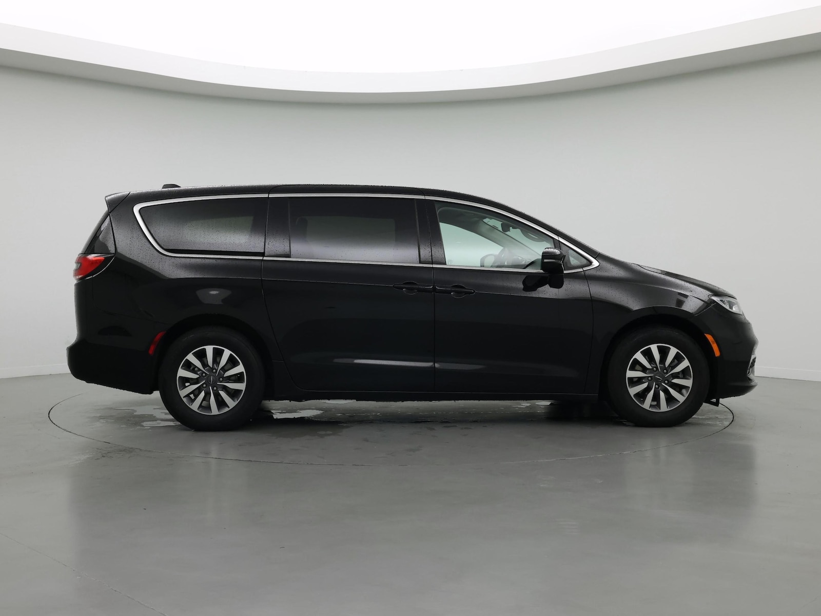 2024 Chrysler Pacifica PHEV Select - Photo 8