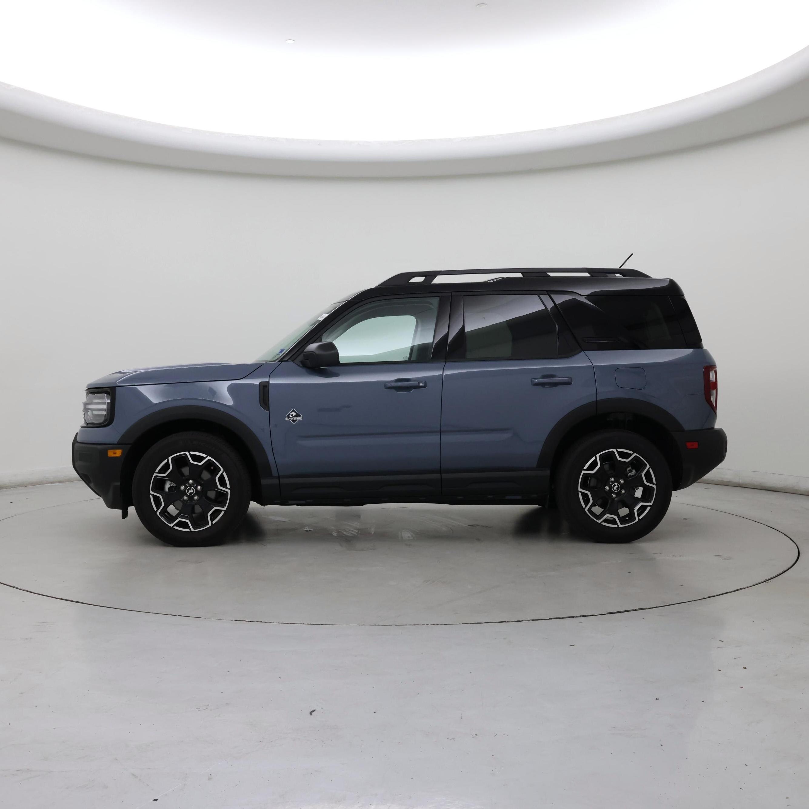 Thumbnail: 2025 Ford Bronco Sport - 3