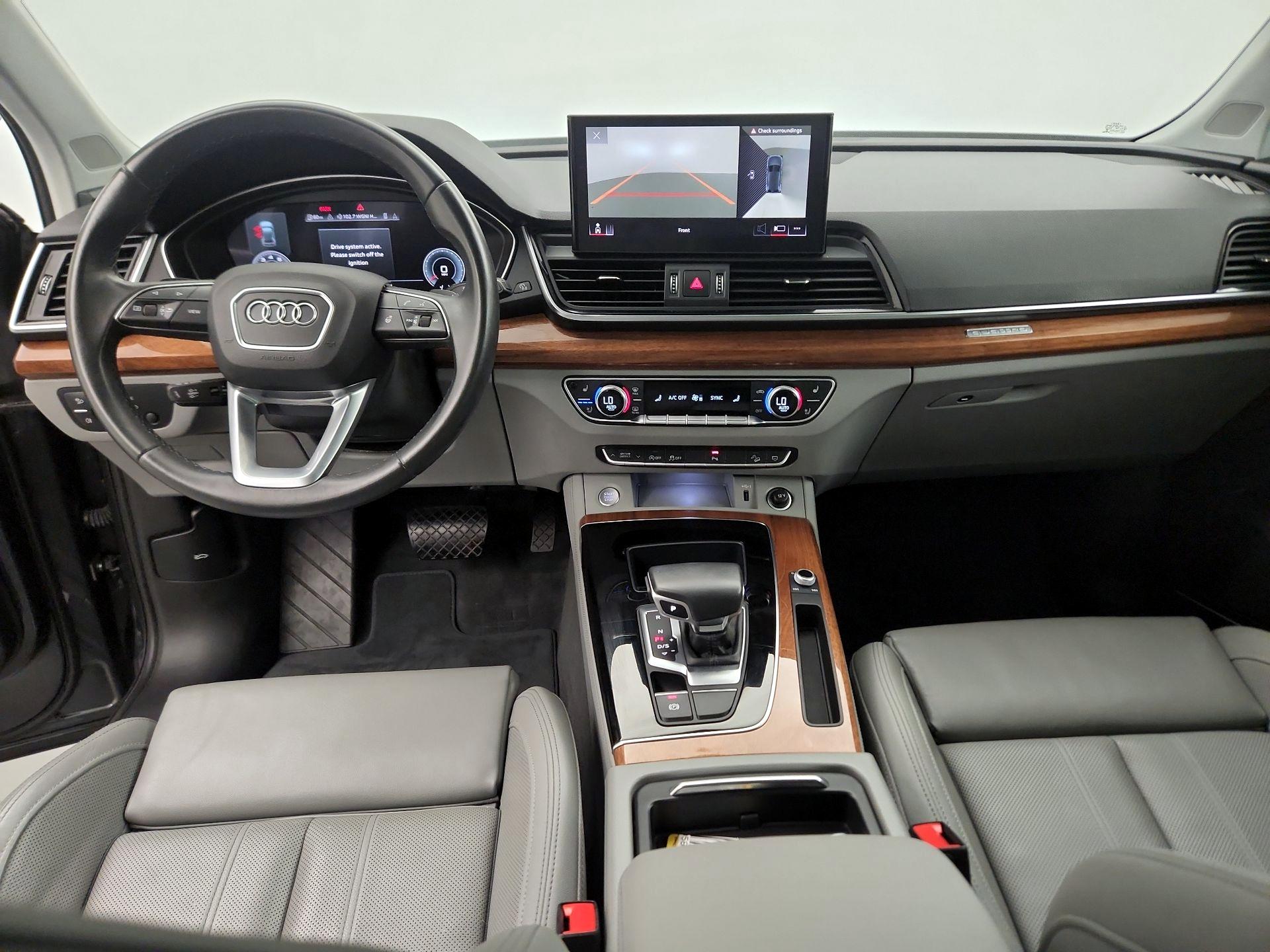 Thumbnail: 2022 Audi Q5 - 9