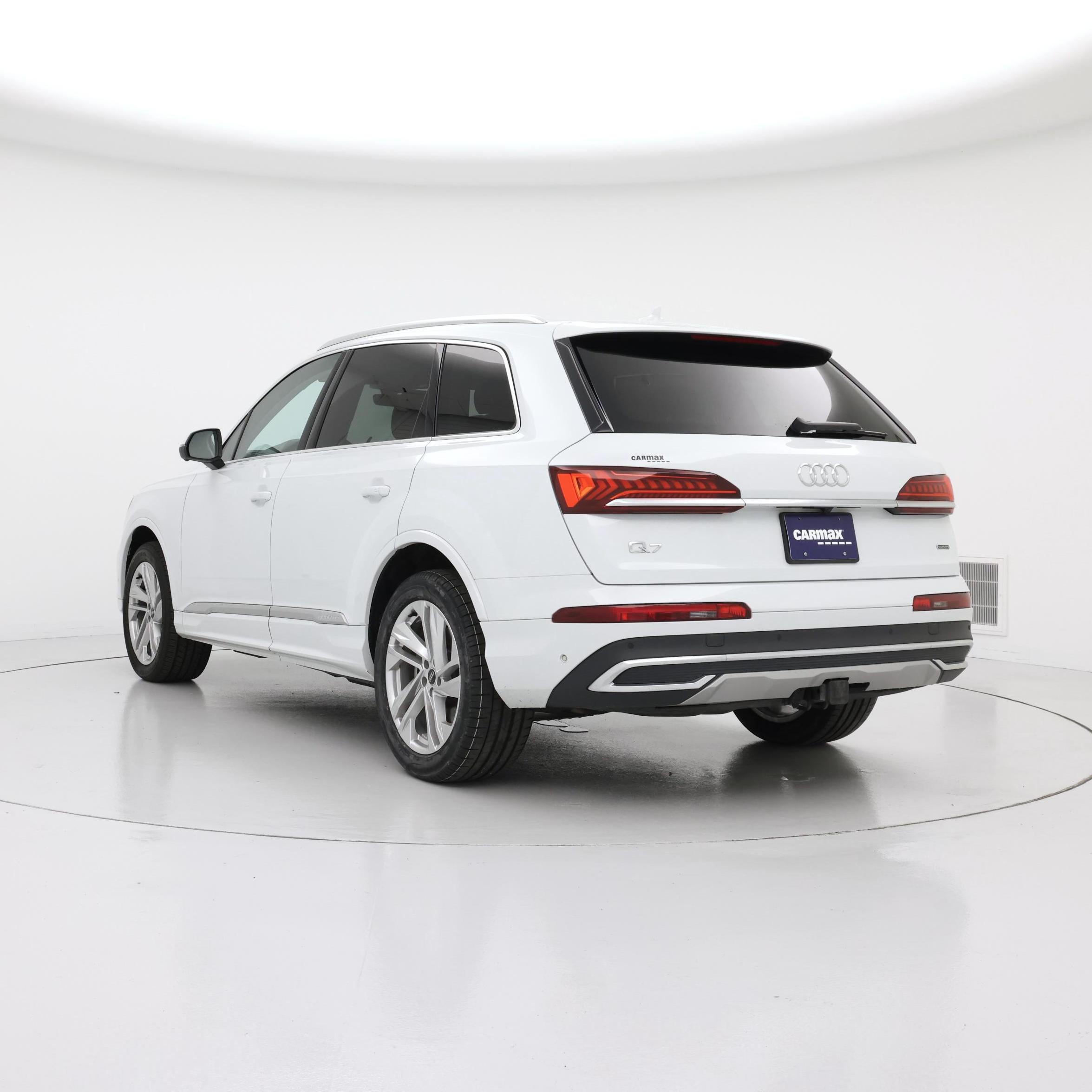 Thumbnail: 2022 Audi Q7 - 2