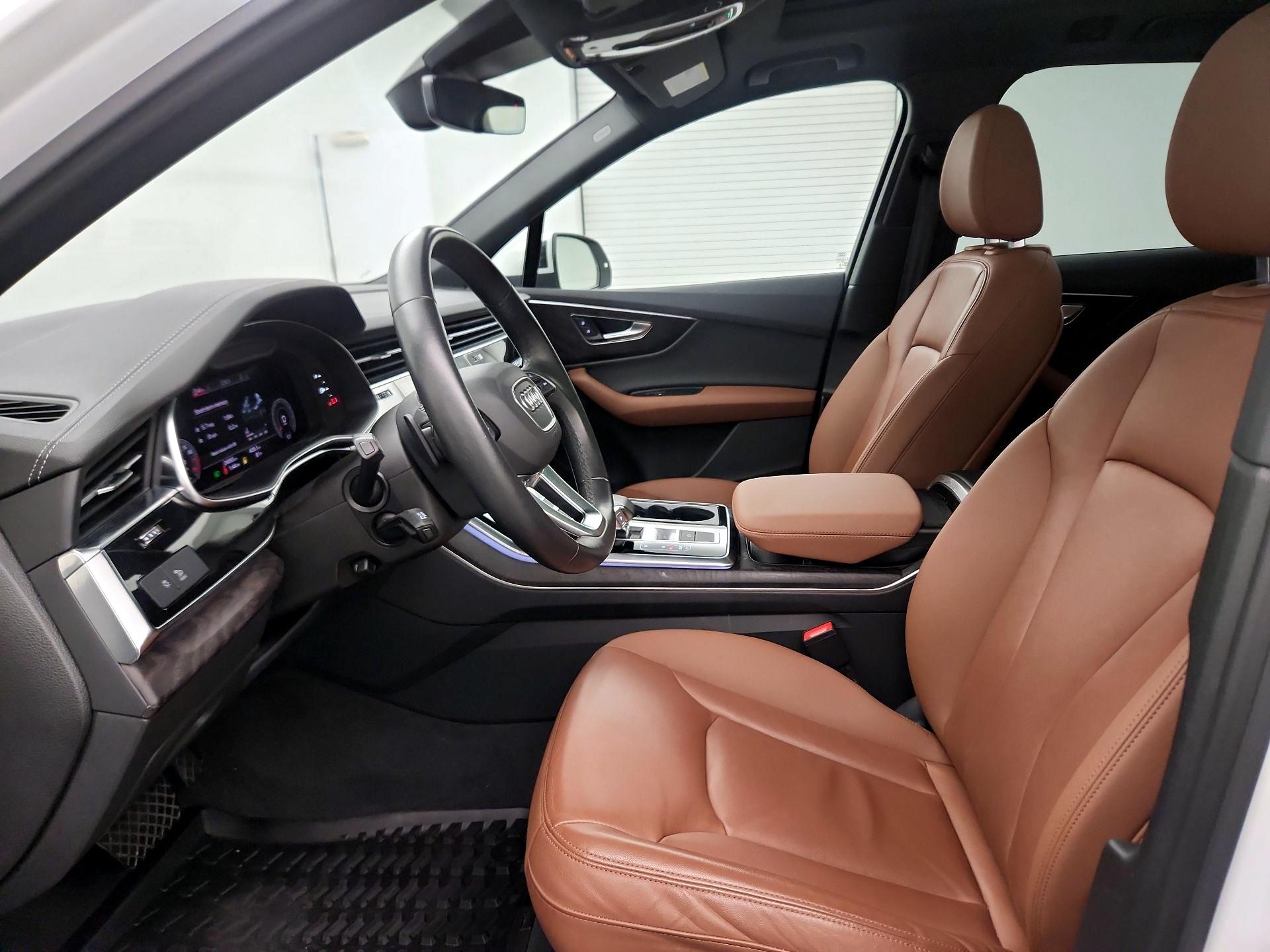 Thumbnail: 2023 Audi Q7 - 11