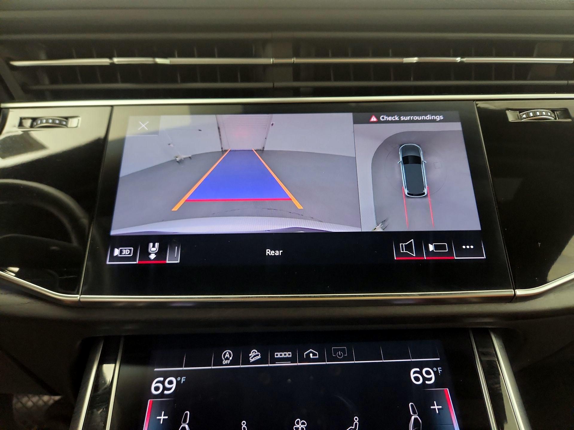 Thumbnail: 2023 Audi Q7 - 15