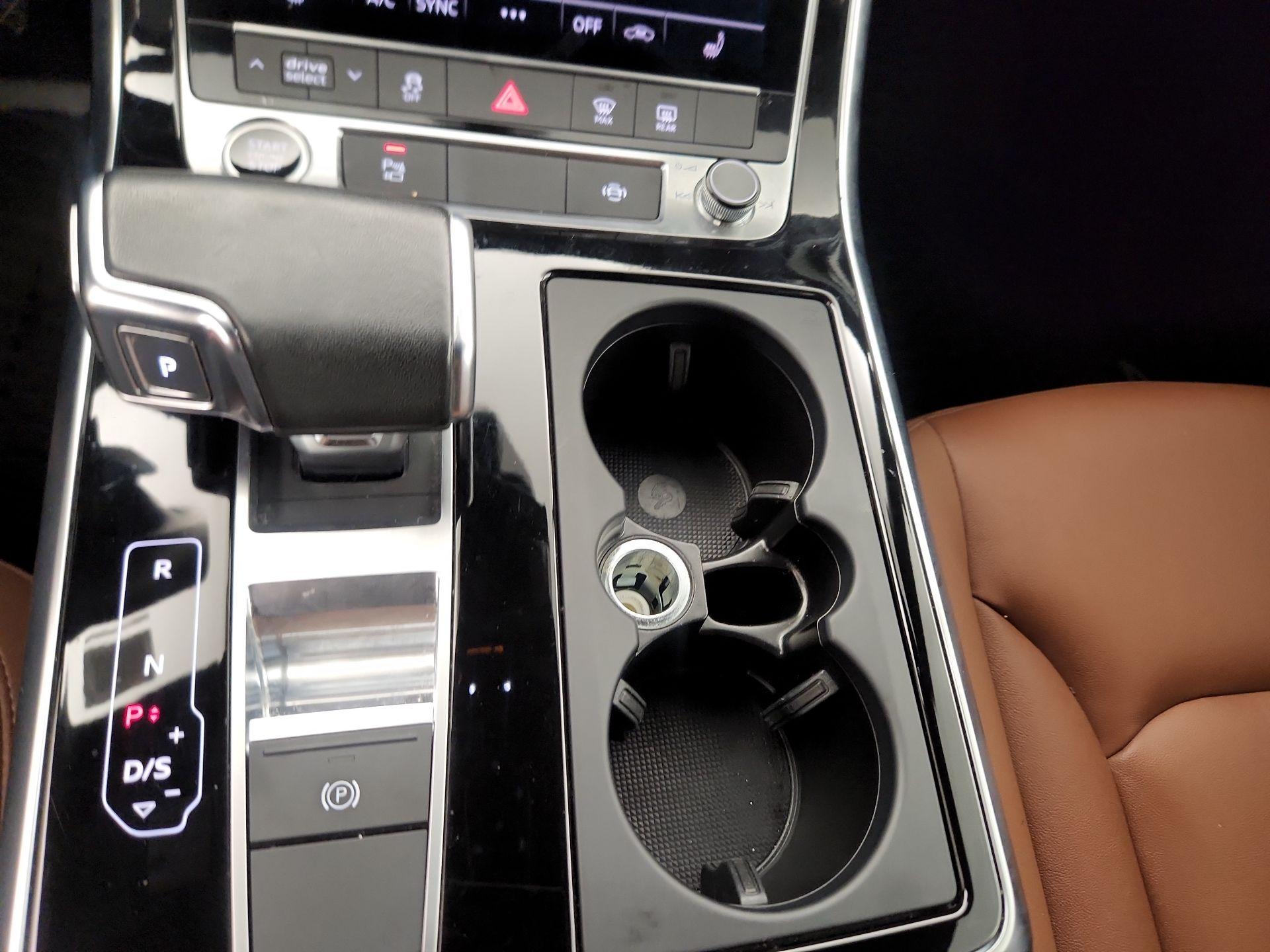 Thumbnail: 2023 Audi Q7 - 18