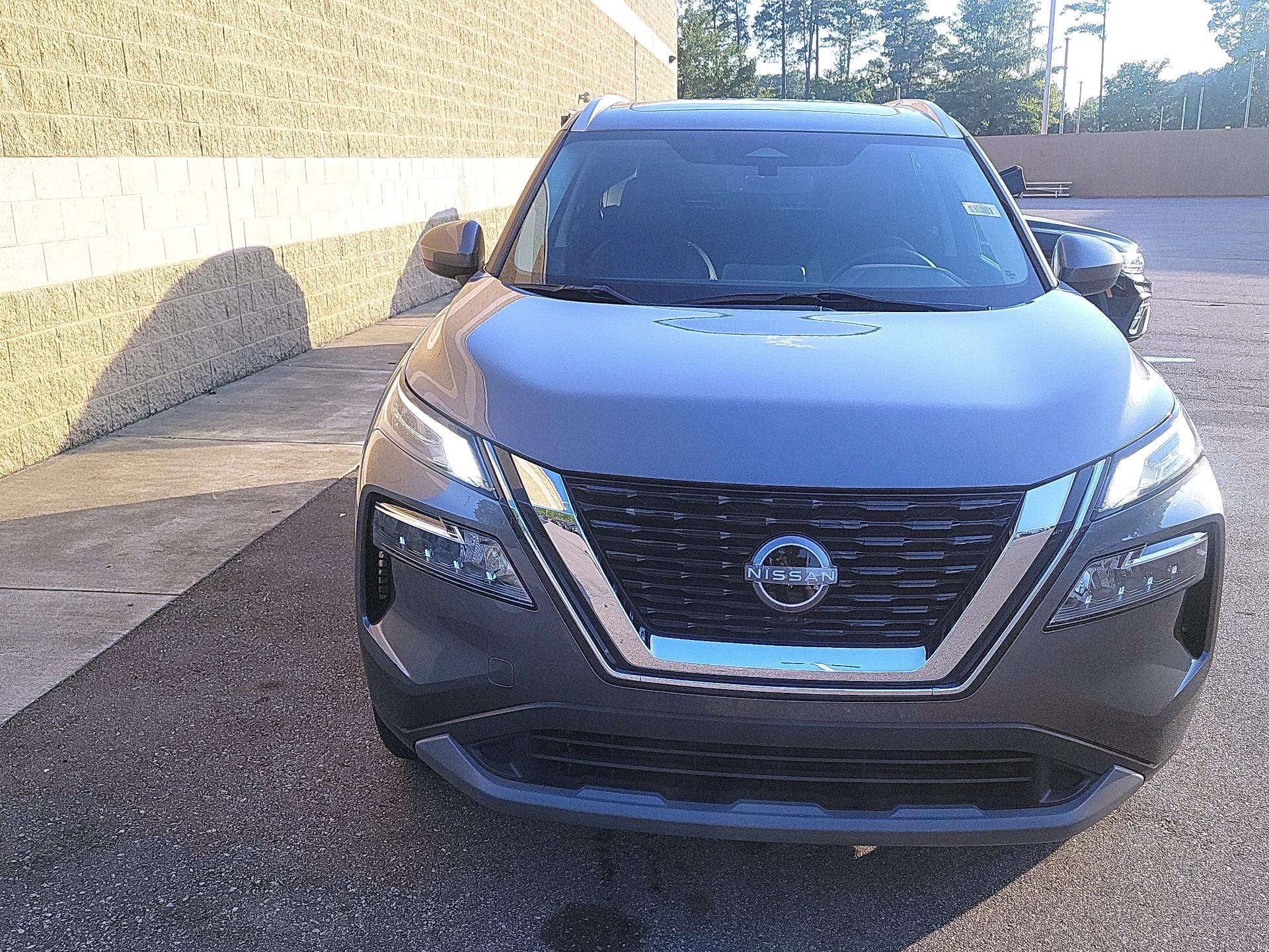 Thumbnail: 2023 Nissan Rogue - 2