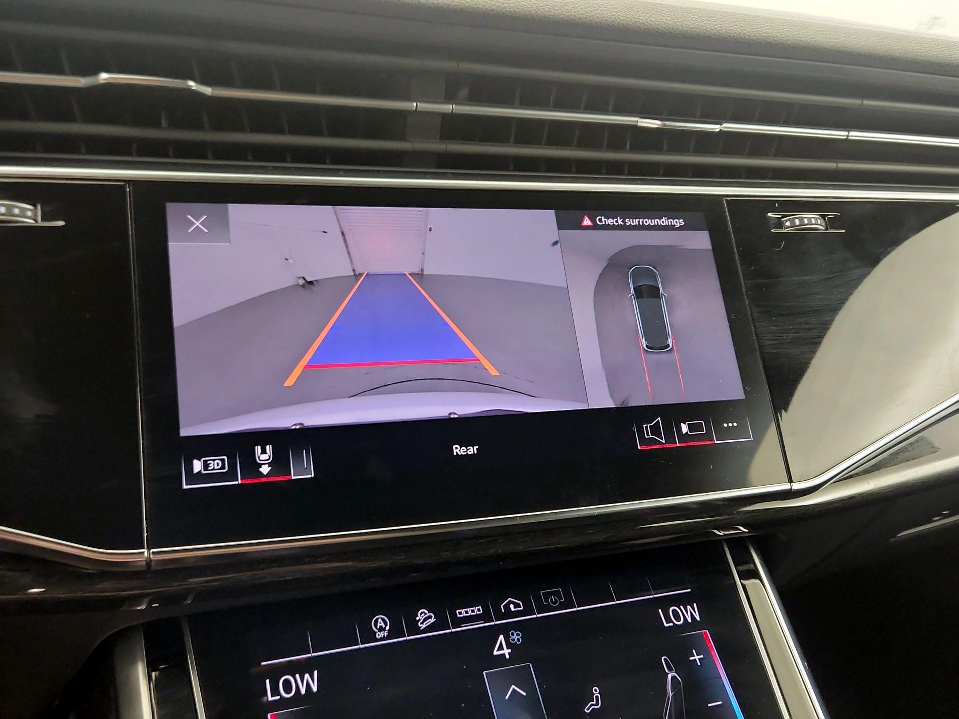 Thumbnail: 2023 Audi Q7 - 15