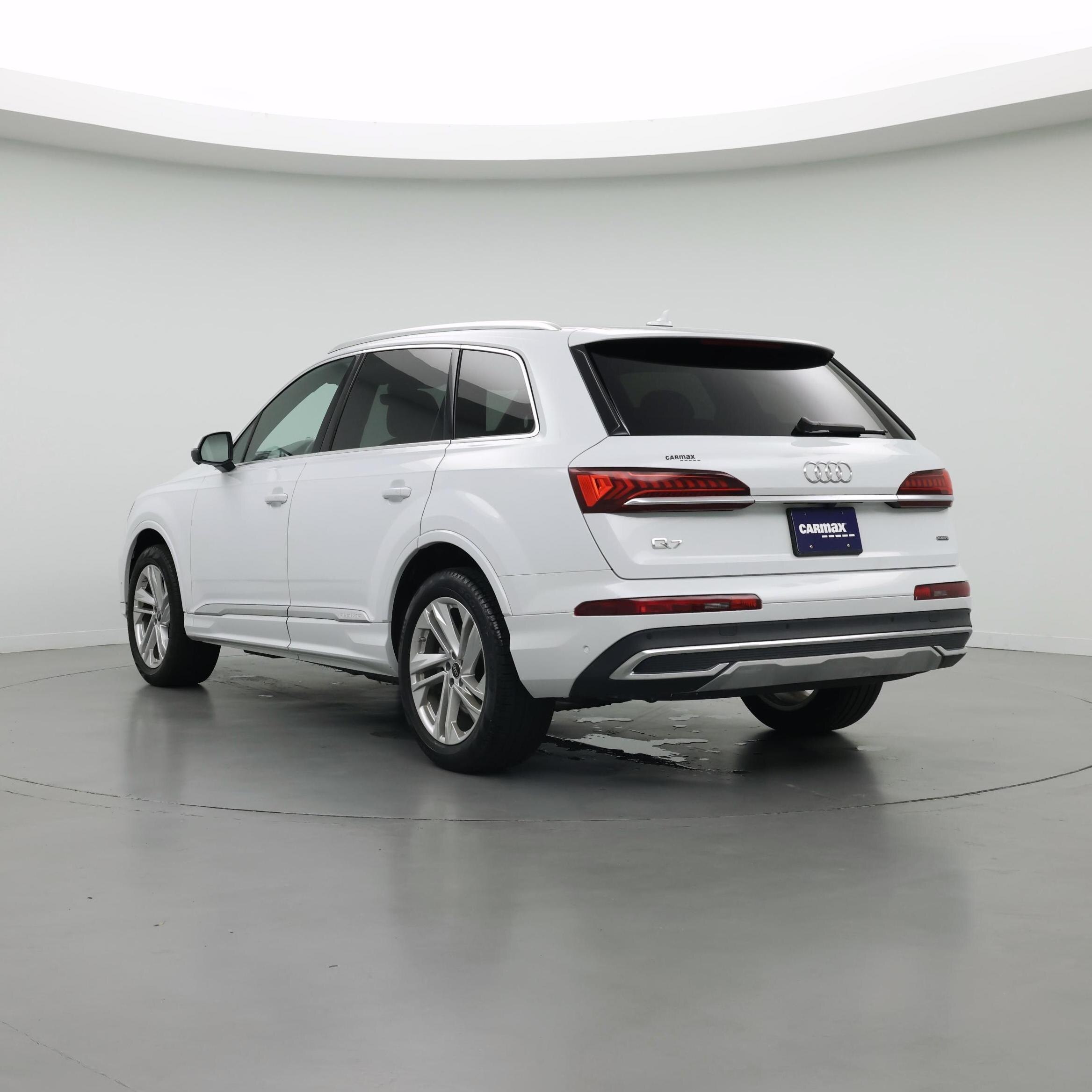 Thumbnail: 2023 Audi Q7 - 2