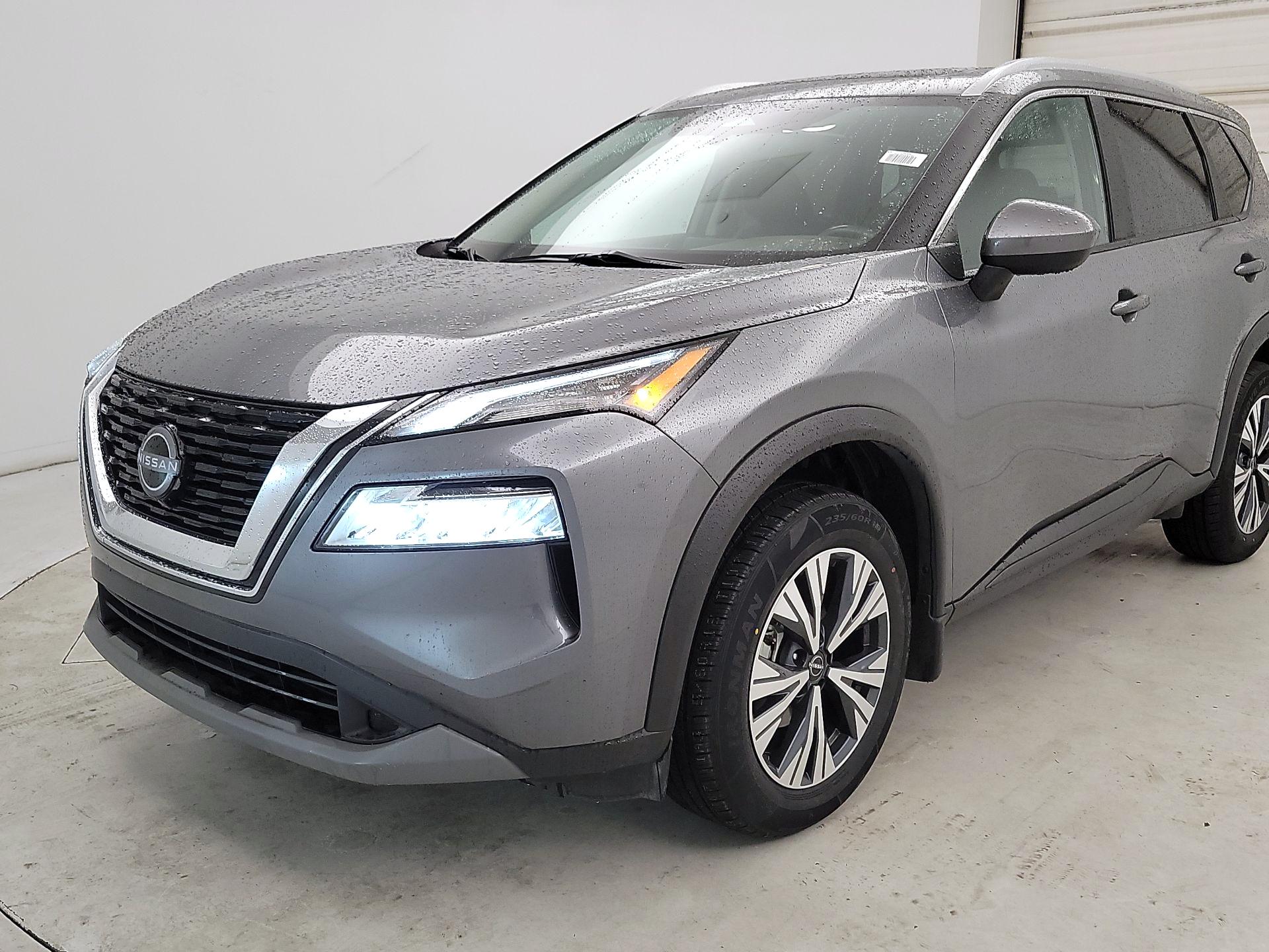 Thumbnail: 2023 Nissan Rogue - 3