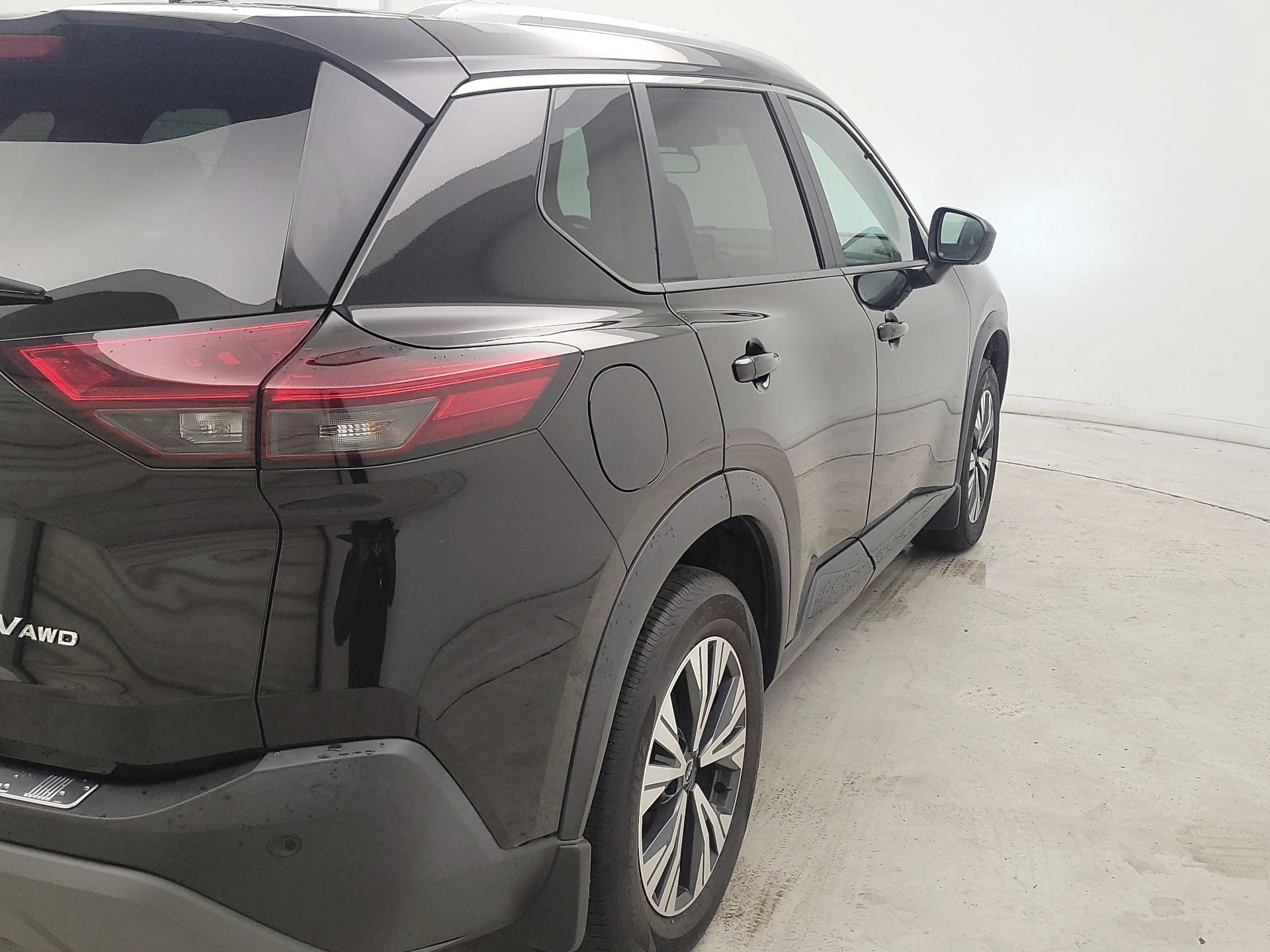 Thumbnail: 2023 Nissan Rogue - 5
