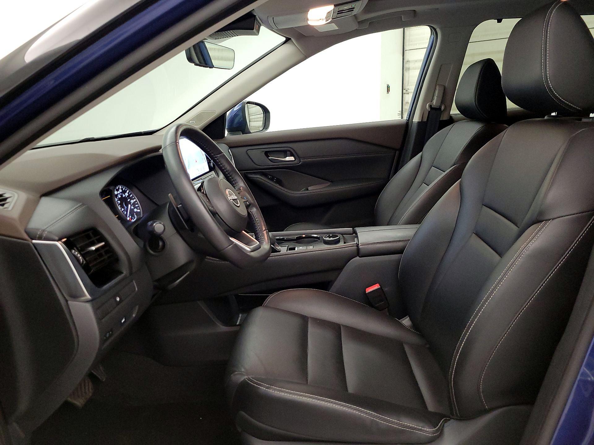 Thumbnail: 2023 Nissan Rogue - 11
